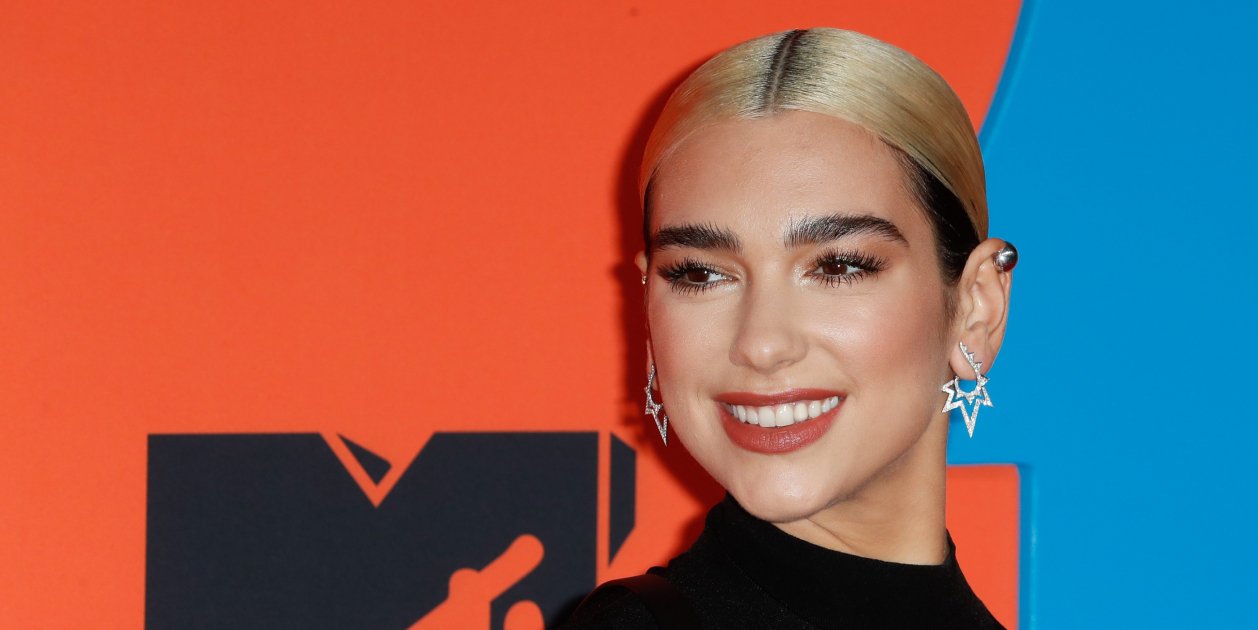La Mare De Dua Lipa T El Secret De L eterna Joventut la-mare-de-dua-lipa-t-el-secret-de-l-eterna-joventut
