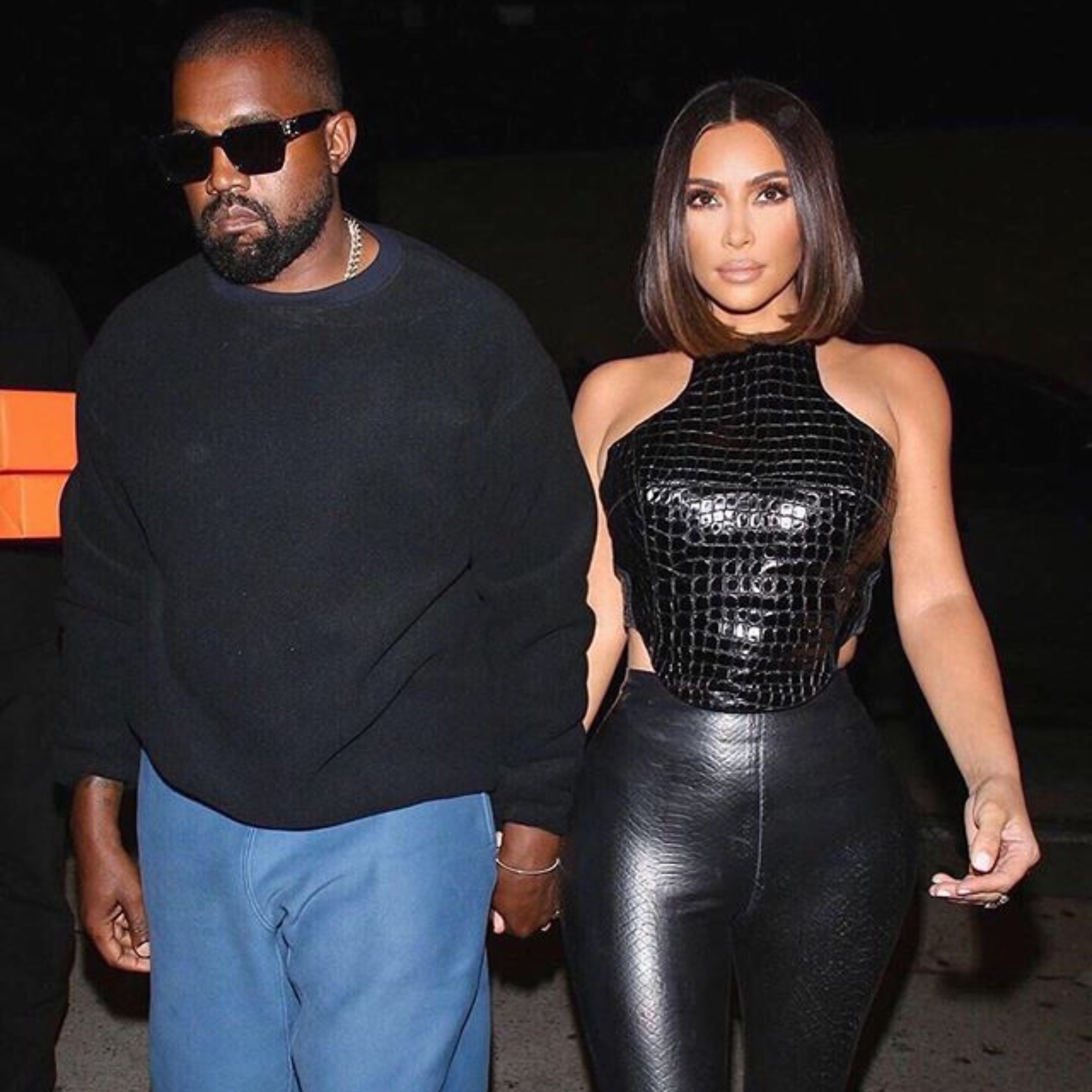 Kanye West sale de la vida de Kim Kardashian, pero no demasiado…