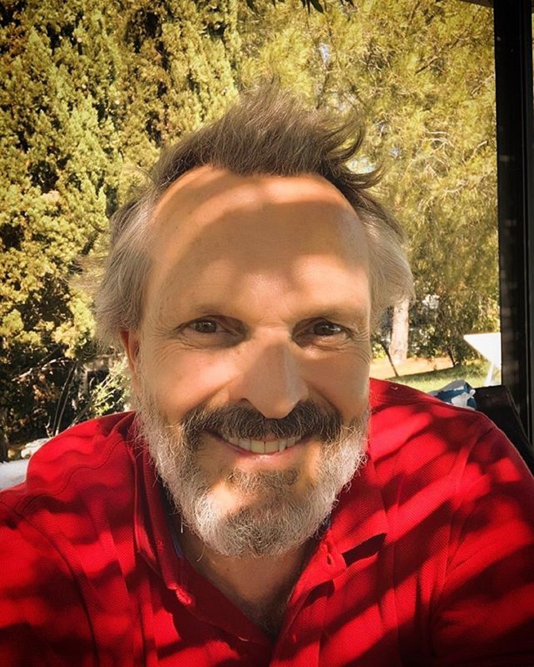 Miguel Bosé es pronuncia després de plantar els manifestants antimascaretes