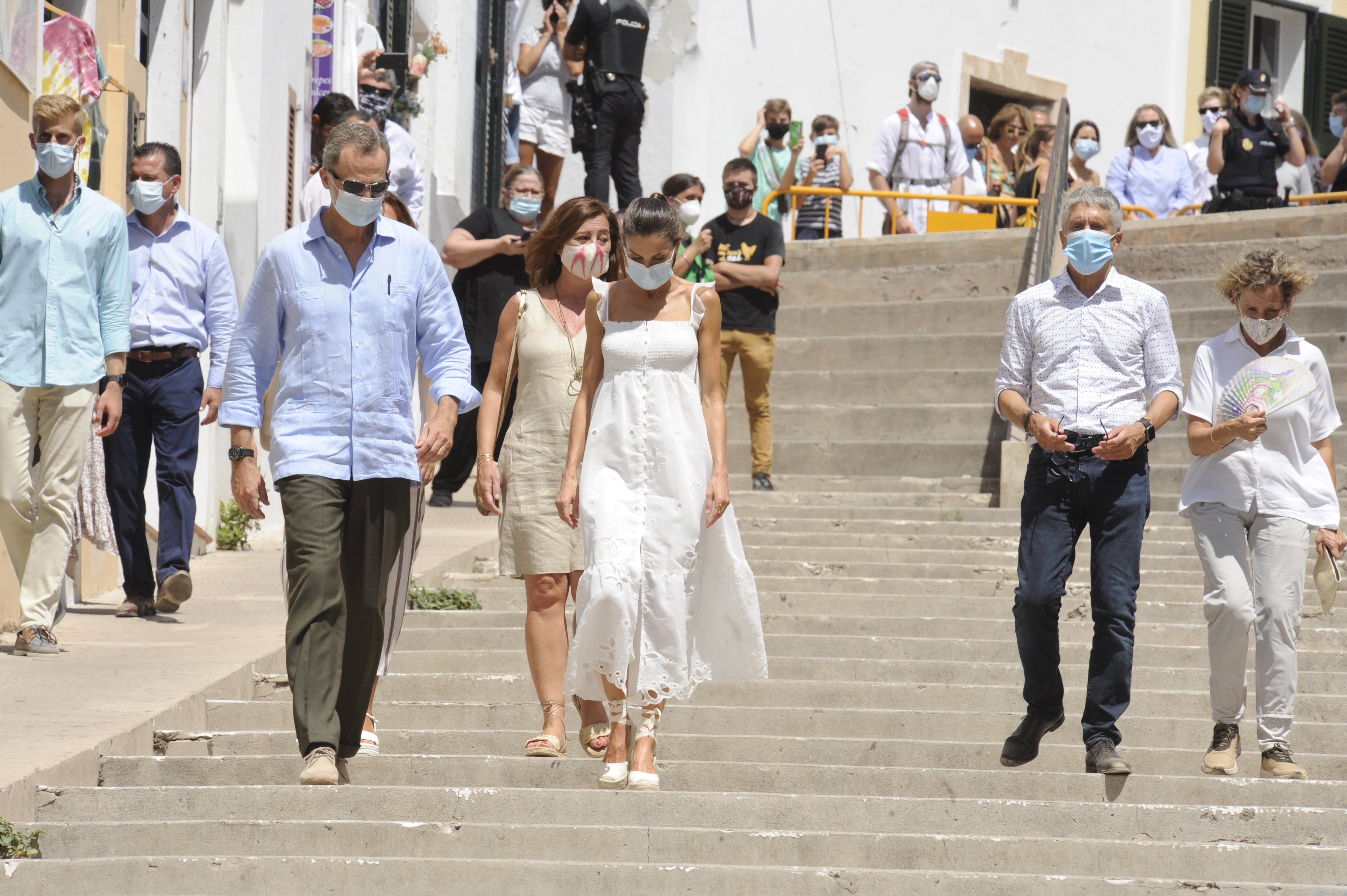 Letícia irrita Mallorca: looks d'imitació que menyspreen l'artesania local