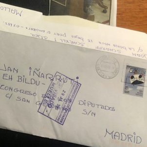 Demencial carta facha a Jon Iñárritu: "eres más tonto que los catalanes"