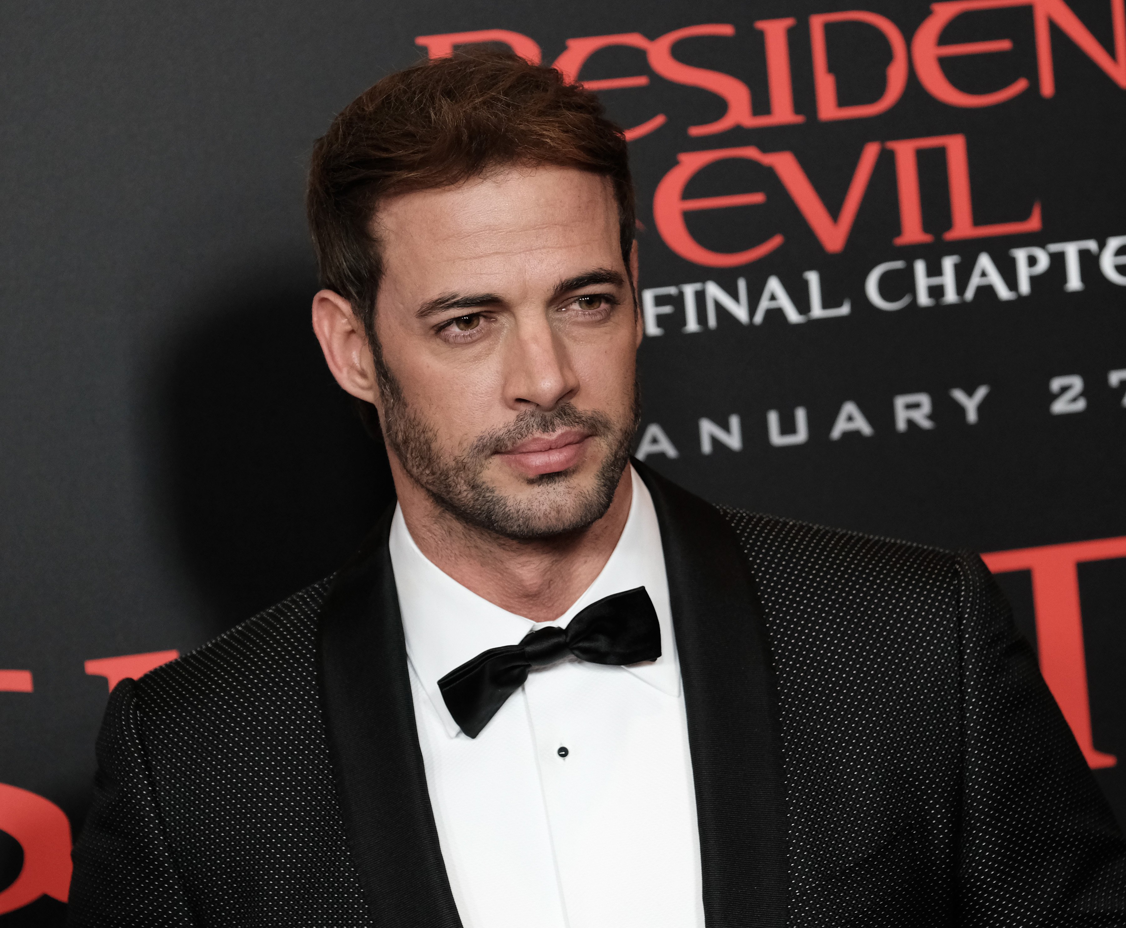 Texto conmovedor de William Levy por el accidente del hijo, operado de urgencia