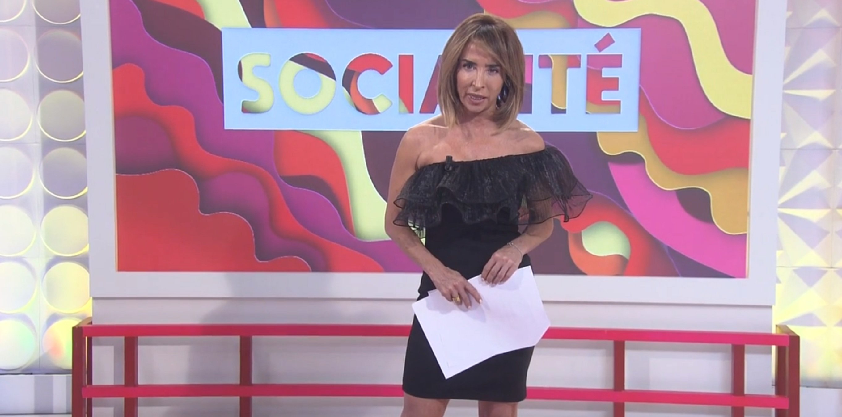 Una presentadora de Telecinco "deja sus bragas sucias tiradas en el camerino"