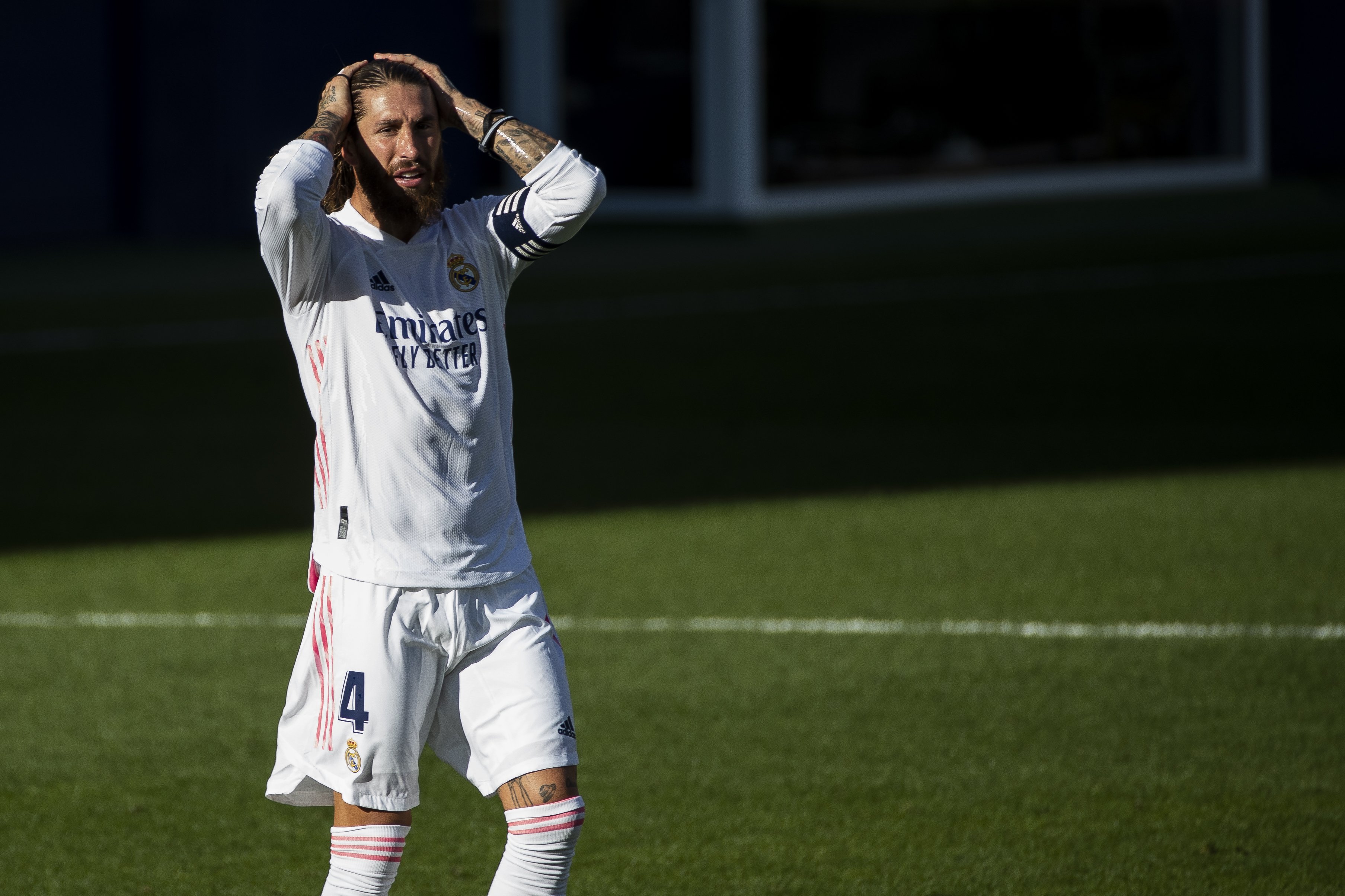 Alarma merengue per l'última foto de Ramos amb Cristiano, positiu de Covid-19