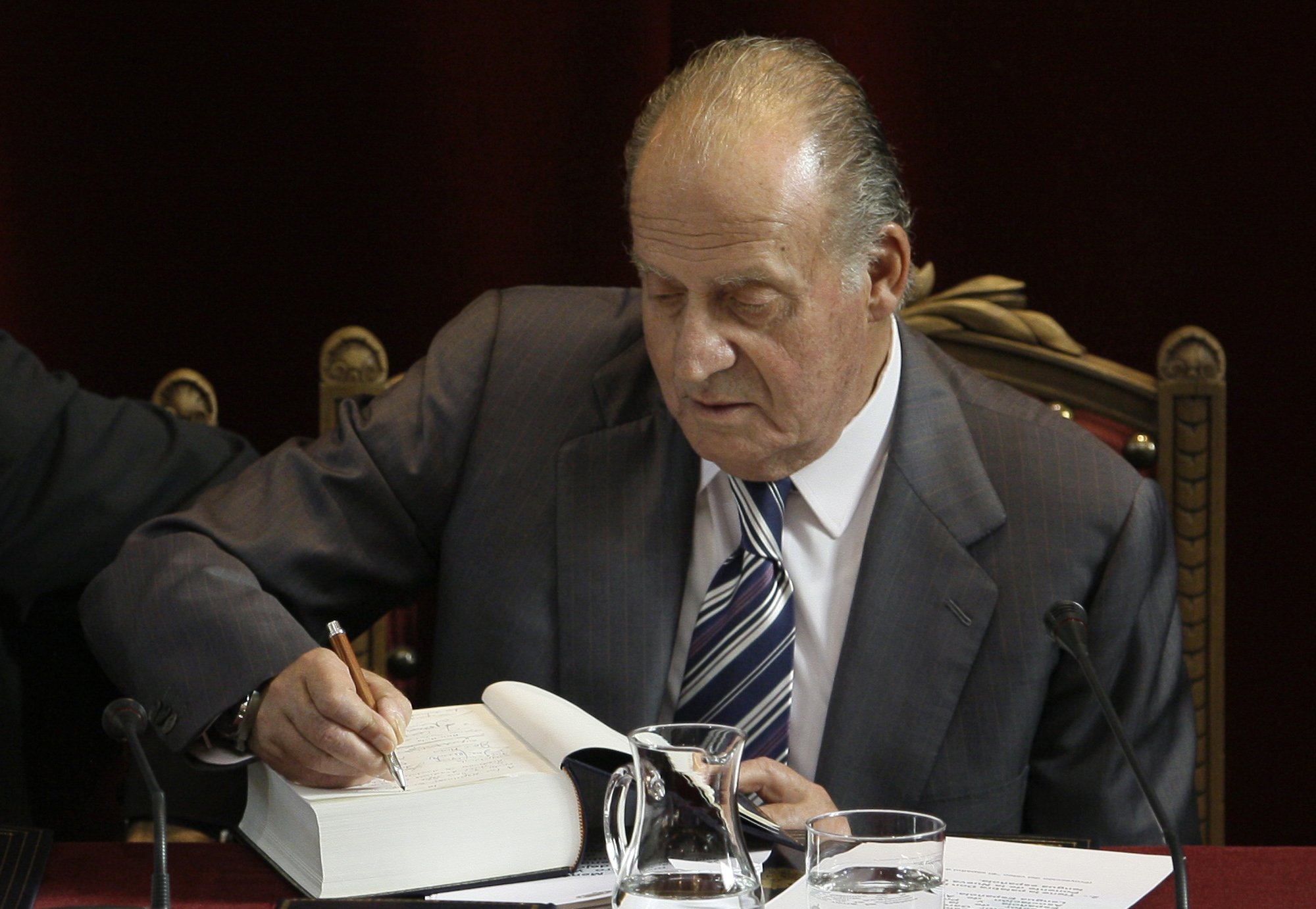 El ridículo seudónimo de Juan Carlos cuando iba a los hoteles con amantes