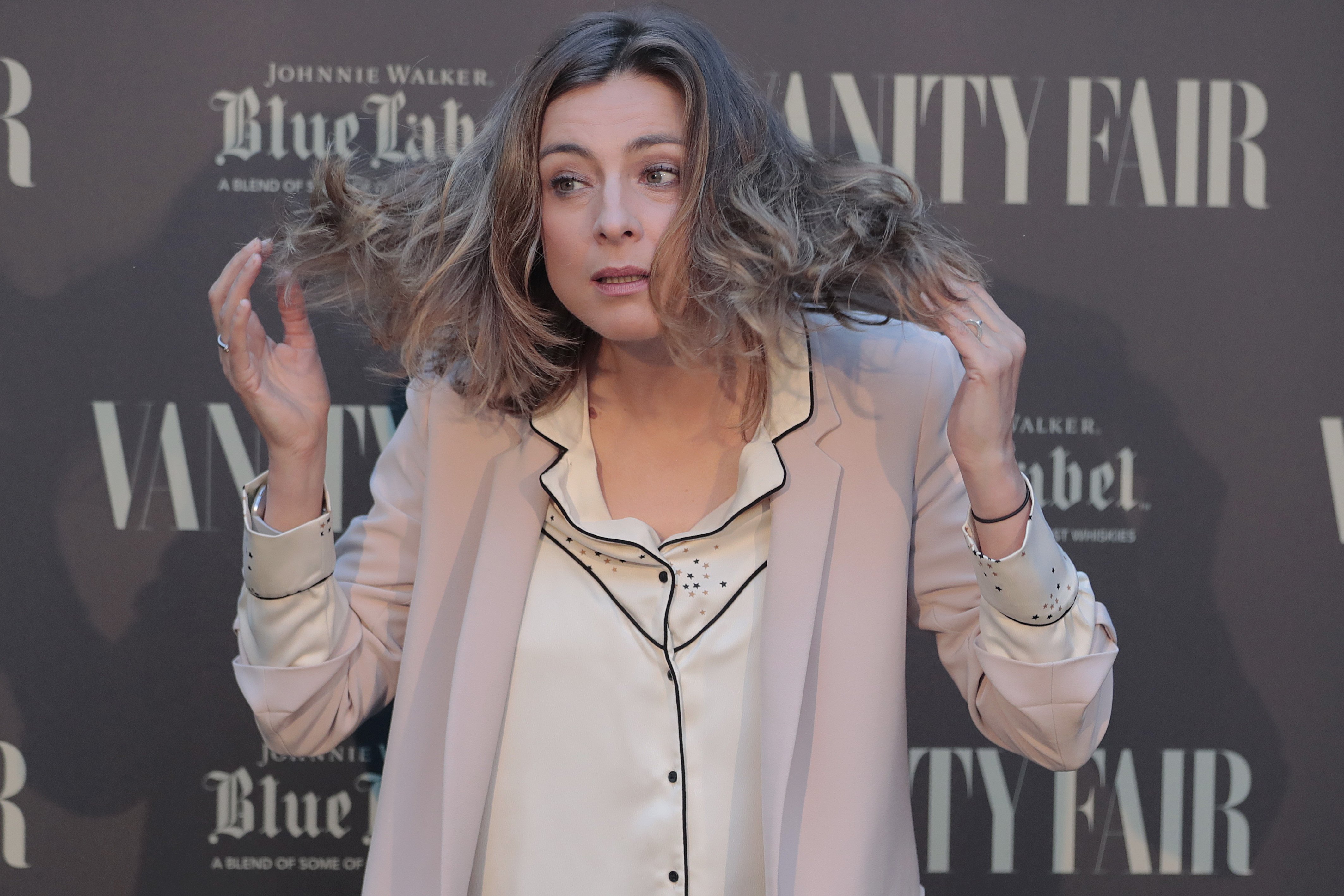 Sandra Barneda es clavada a una famosa actriz: Telecinco las confunde en directo