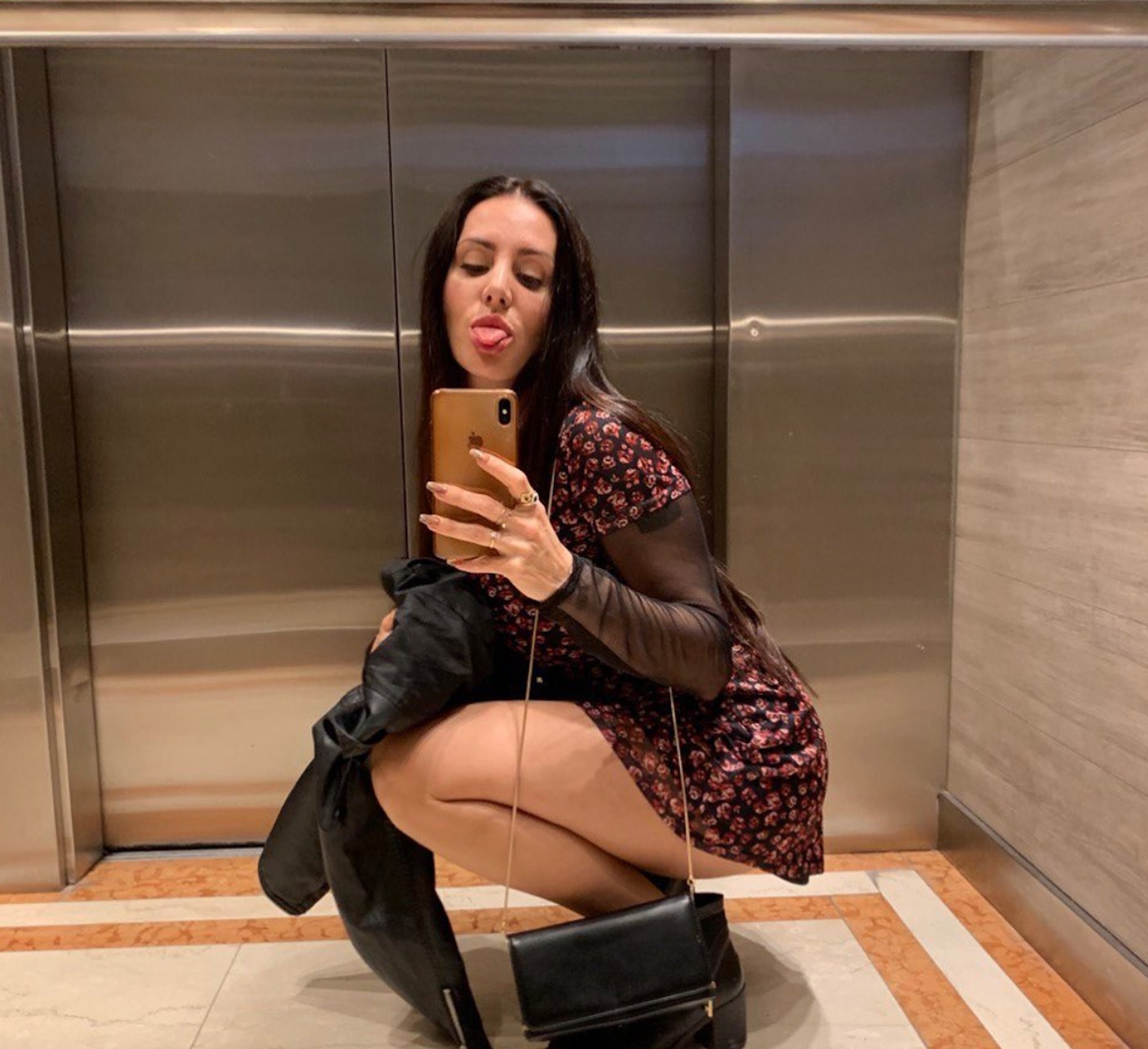 Mala Rodríguez en el ascensor @malarodriguez