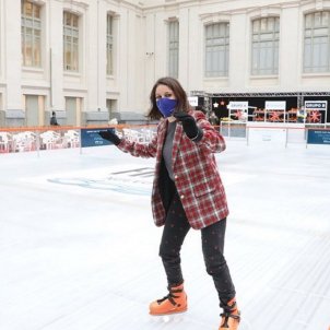 VÍDEO La nata d'Andrea Levy en una pista de gel: "Ha dolido"