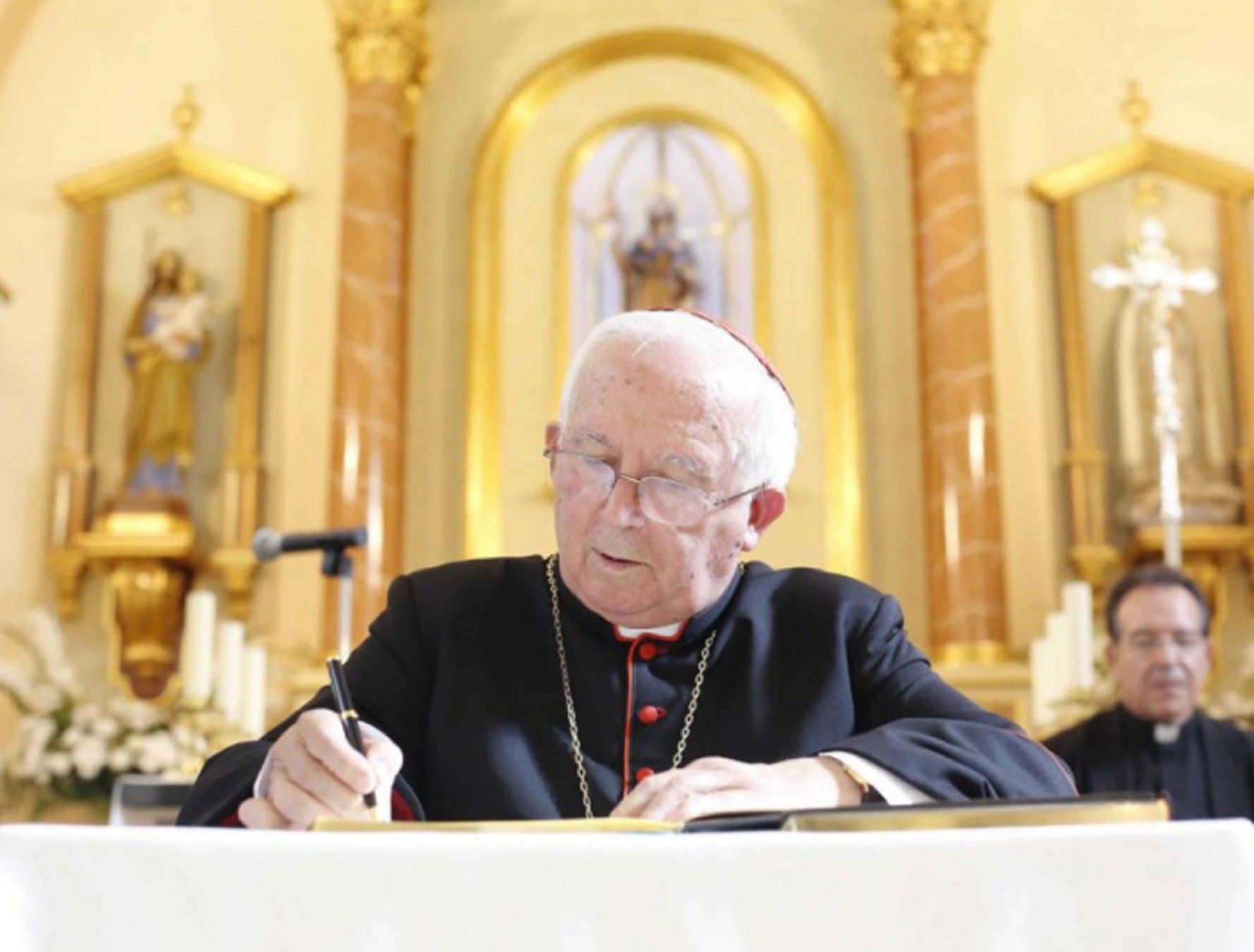 La barbaritat del cardenal Cañizares sobre el futur d'Espanya i els Borbons