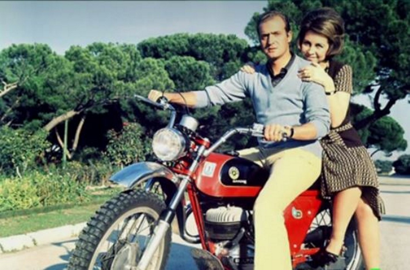 La torpeza de Juan Carlos I con las motos