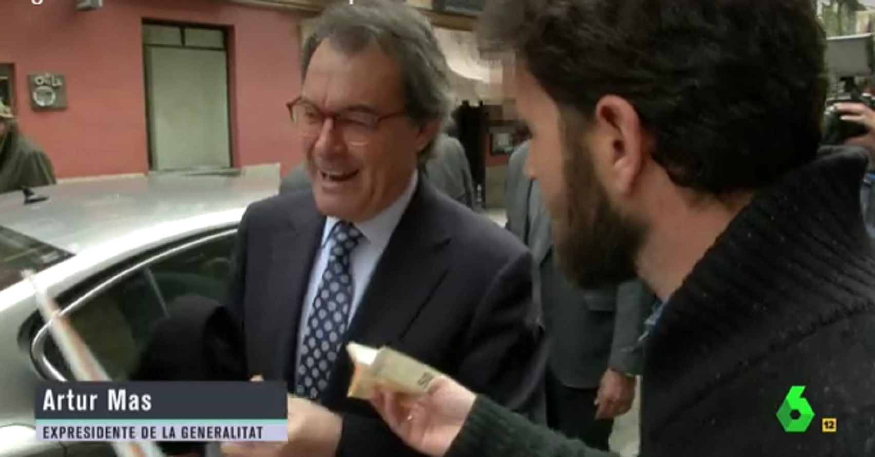 'El Intermedio' pone en jaque a Mas con un billete de 100 euros