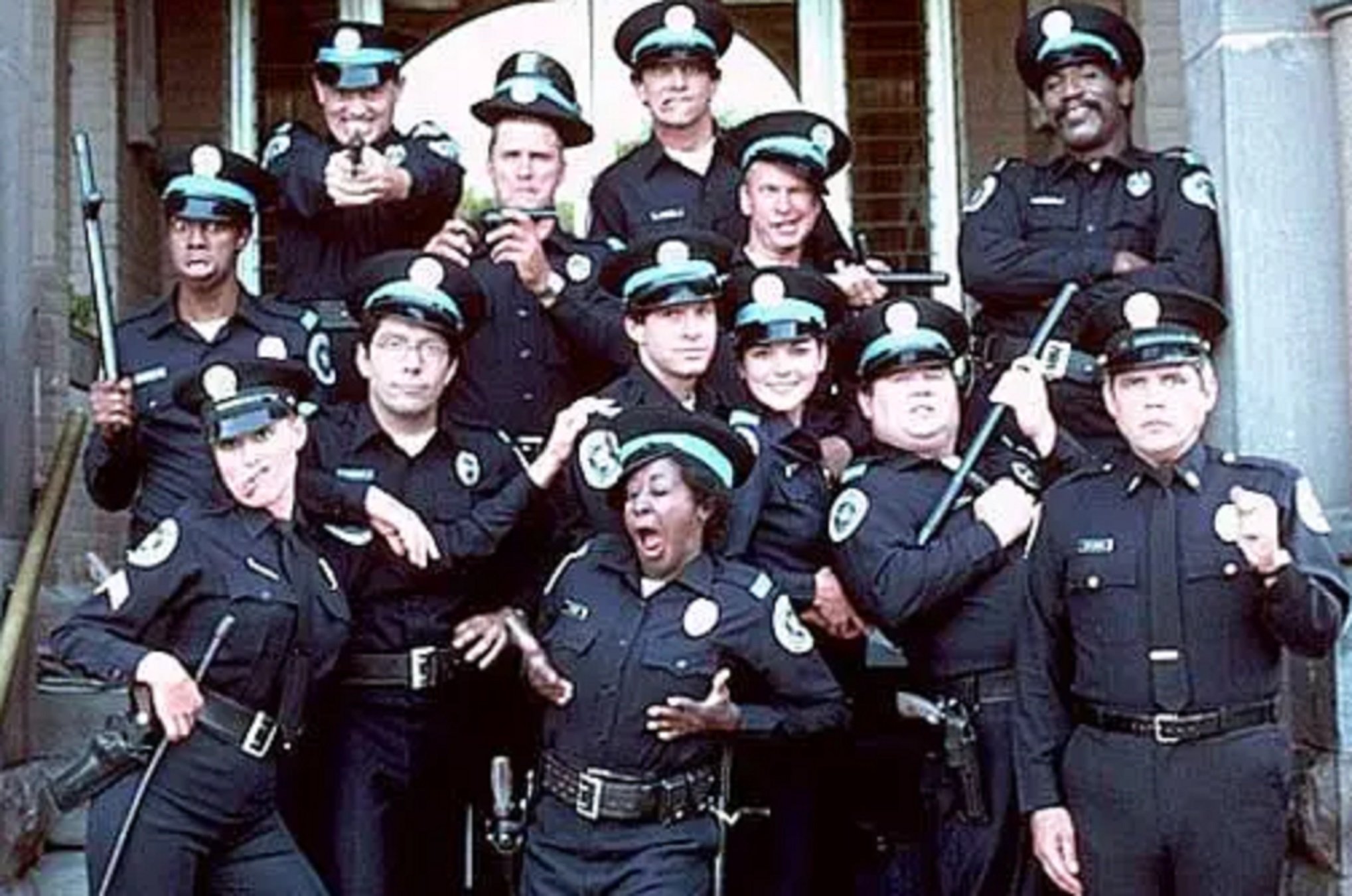 Muere intérprete de una icónica película de los 80: 'Loca academia de policía'