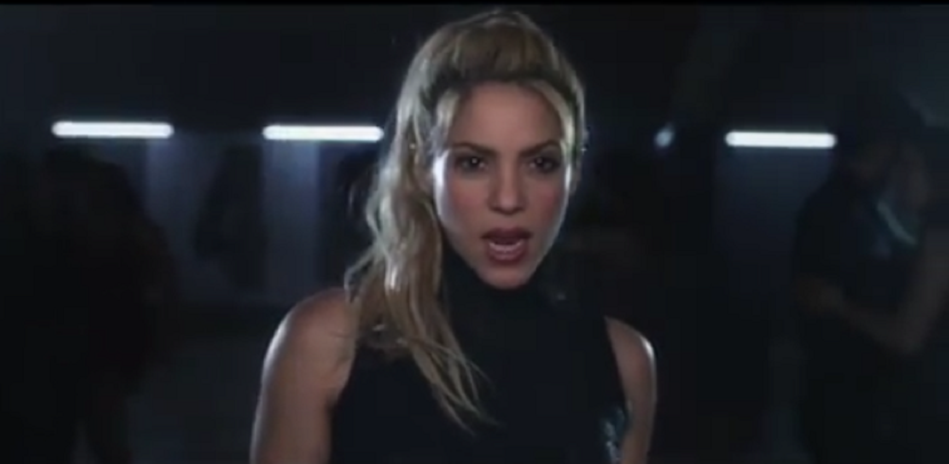 Ja és aquí el videoclip més esperat de Shakira!