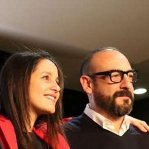 Ridícul estrepitós de Cs, obsessionats amb la senyera, amb tuit penós anticatalà