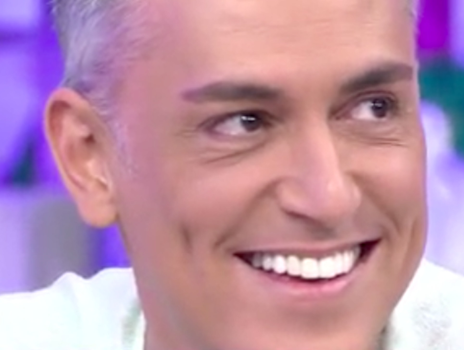 Kiko Hernández celebra uno de sus días más especiales y adjunta dos fotos