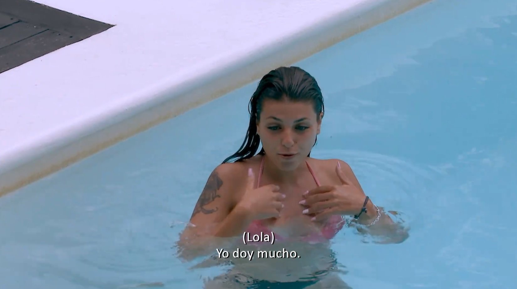 Otro vídeo sexual explícito en La Isla de T5: Lola y Carlos f*llan en la piscina