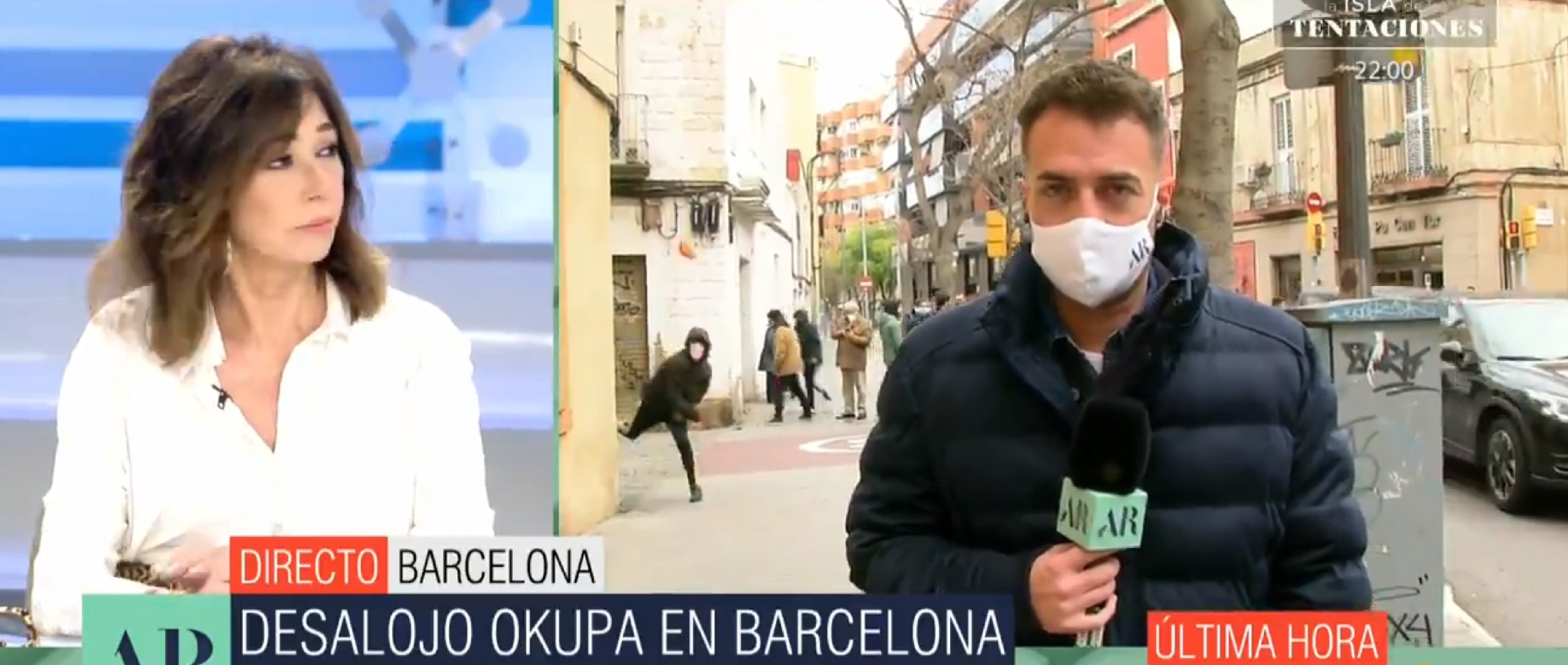 Agressió okupa al reporter i Ana Rosa Quintana culpa els indepes: "Son animales"