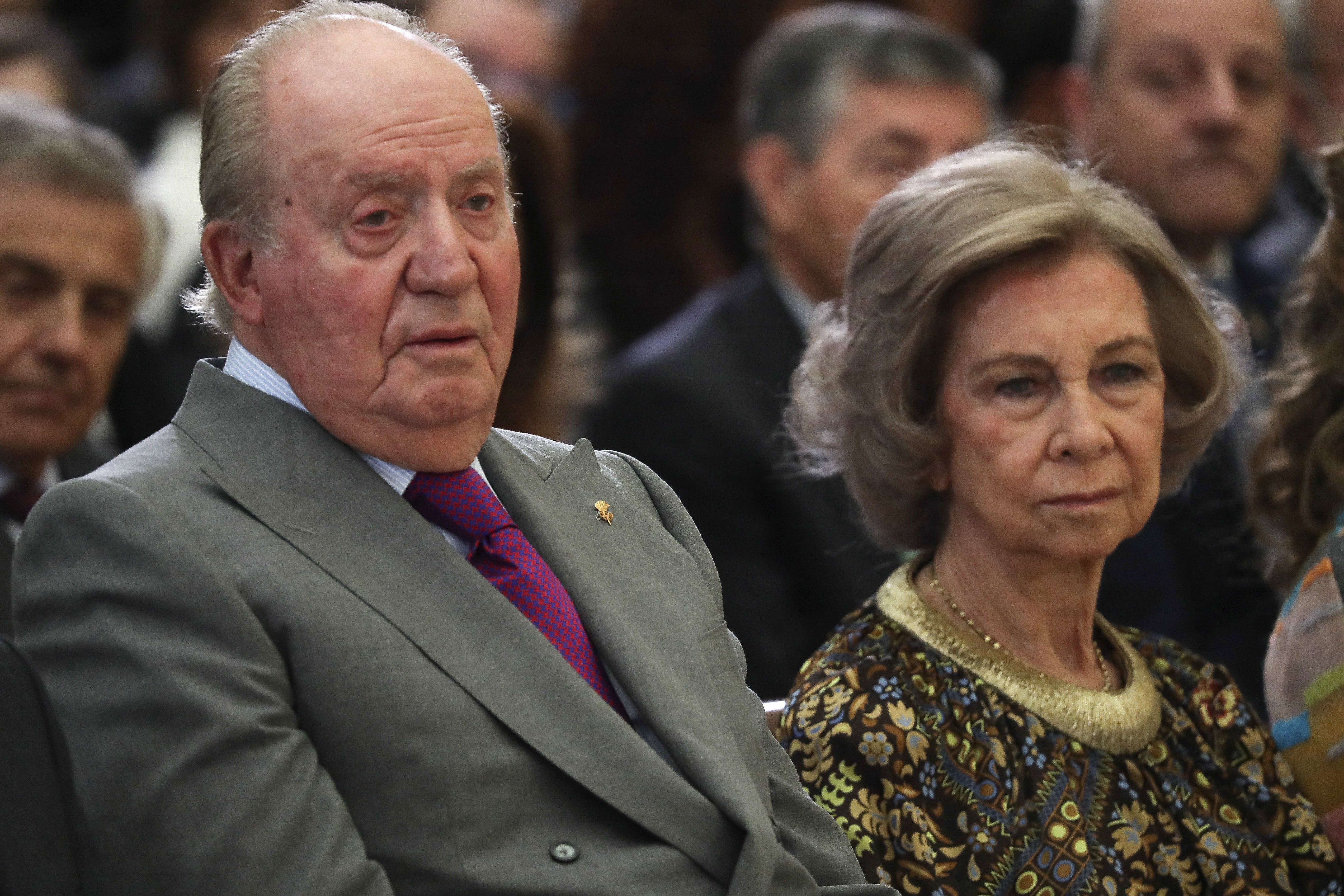 Peñafiel destruye a Juan Carlos: un acto miserable en Cataluña y Sofía llorando