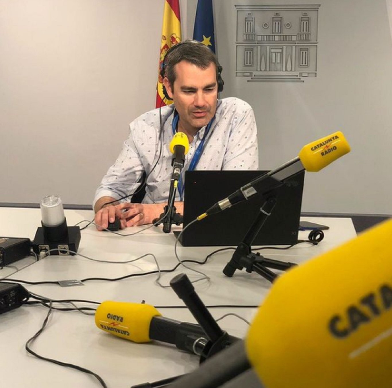 Solidaridad con locutor de CatRàdio por lo vivido en un tren: "Qué escándalo"