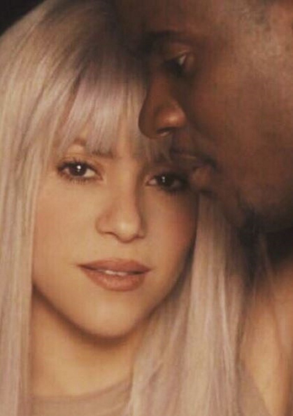 Shakira sorprèn amb un nou videoclip!
