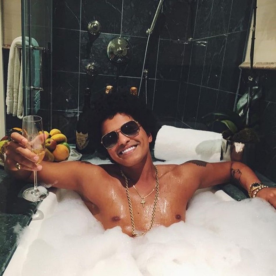 La festa de Bruno Mars a Opium Barcelona abans del seu concert