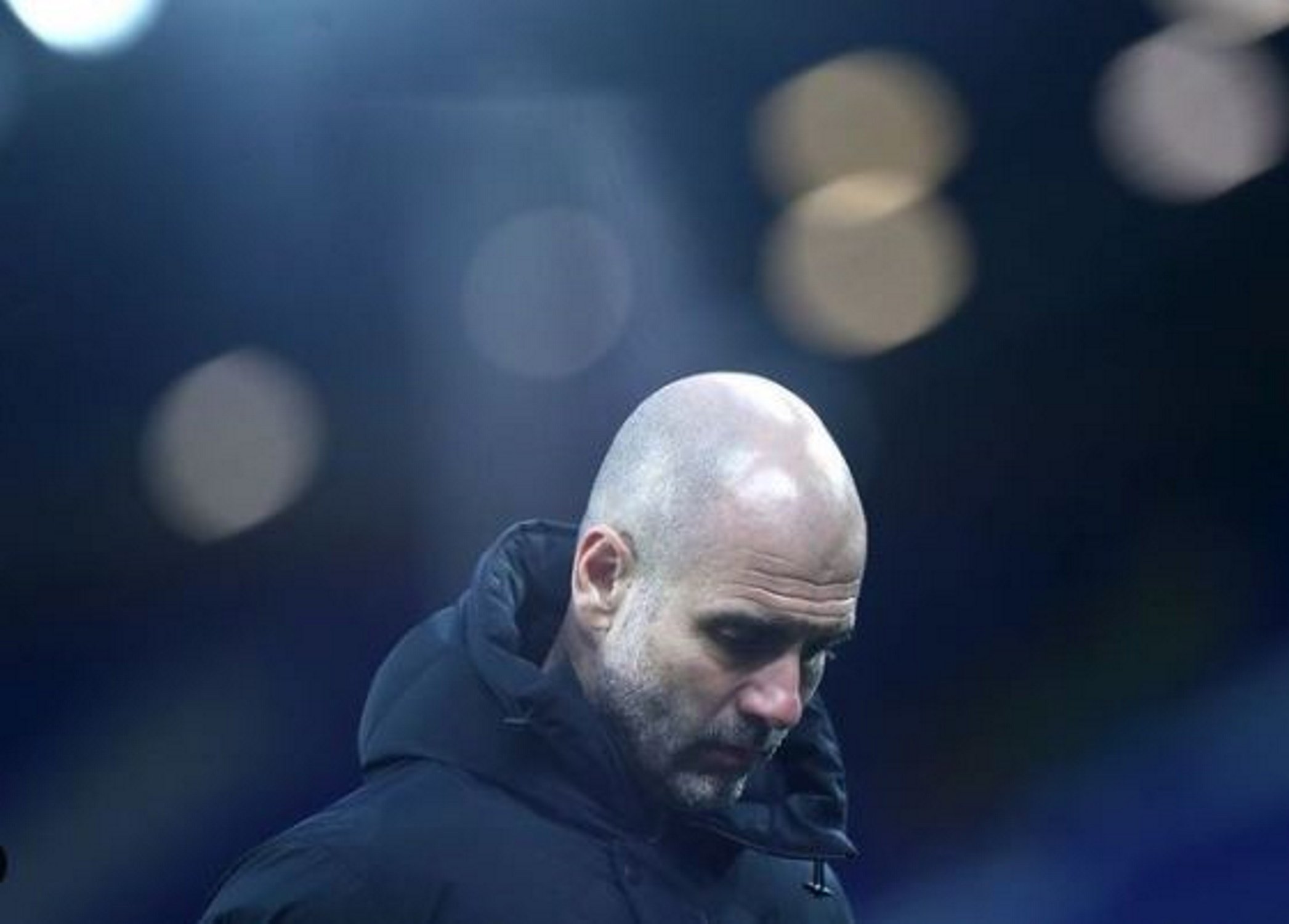 Ridícul de monàrquics espanyols, supuren bilis per gest impecable de Guardiola