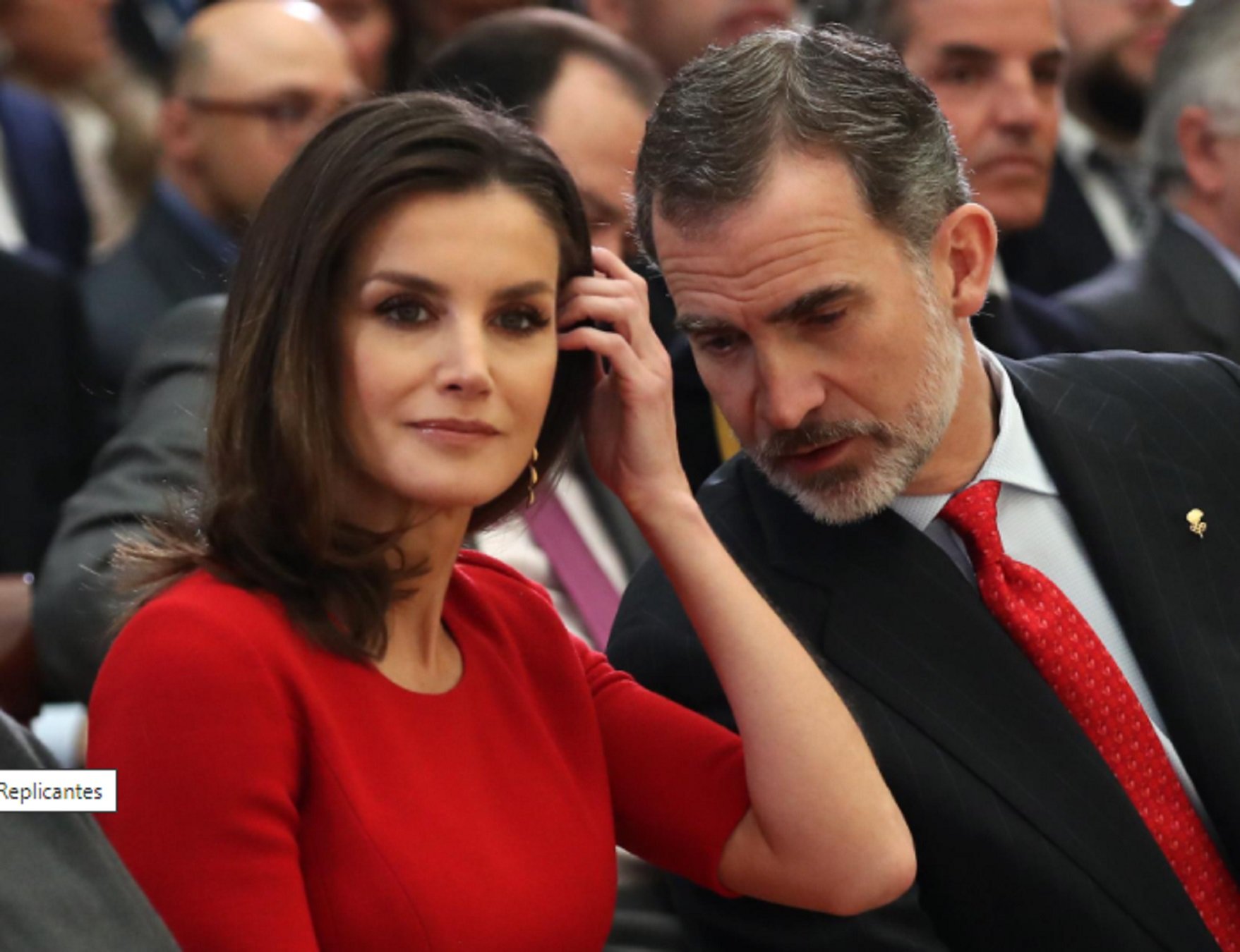 Una parella topa per sorpresa amb els reis en un ascensor i al·lucina pel que deien