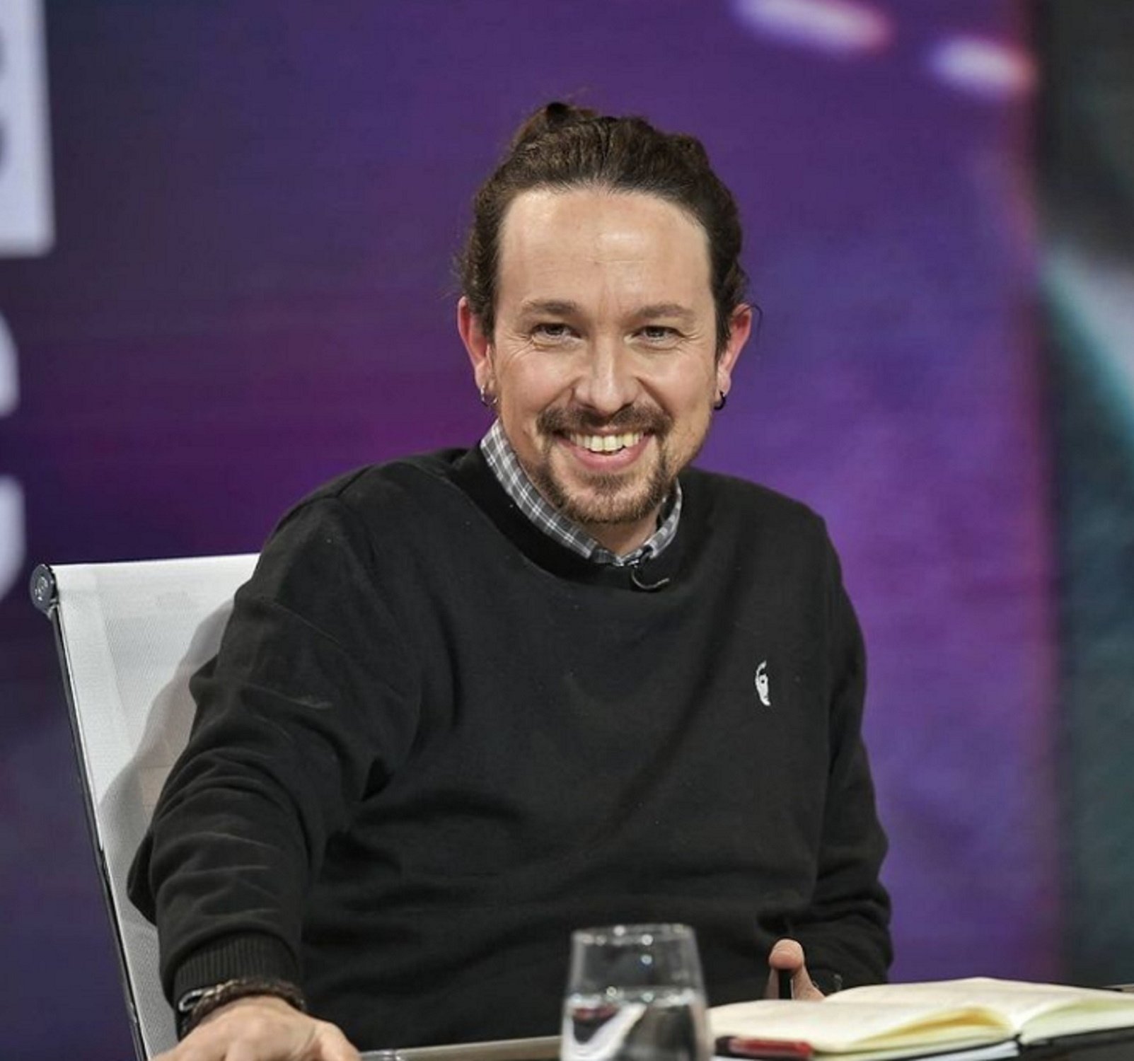 Alud de memes tras el nuevo look de Iglesias, que ya no es 'El Coletas'