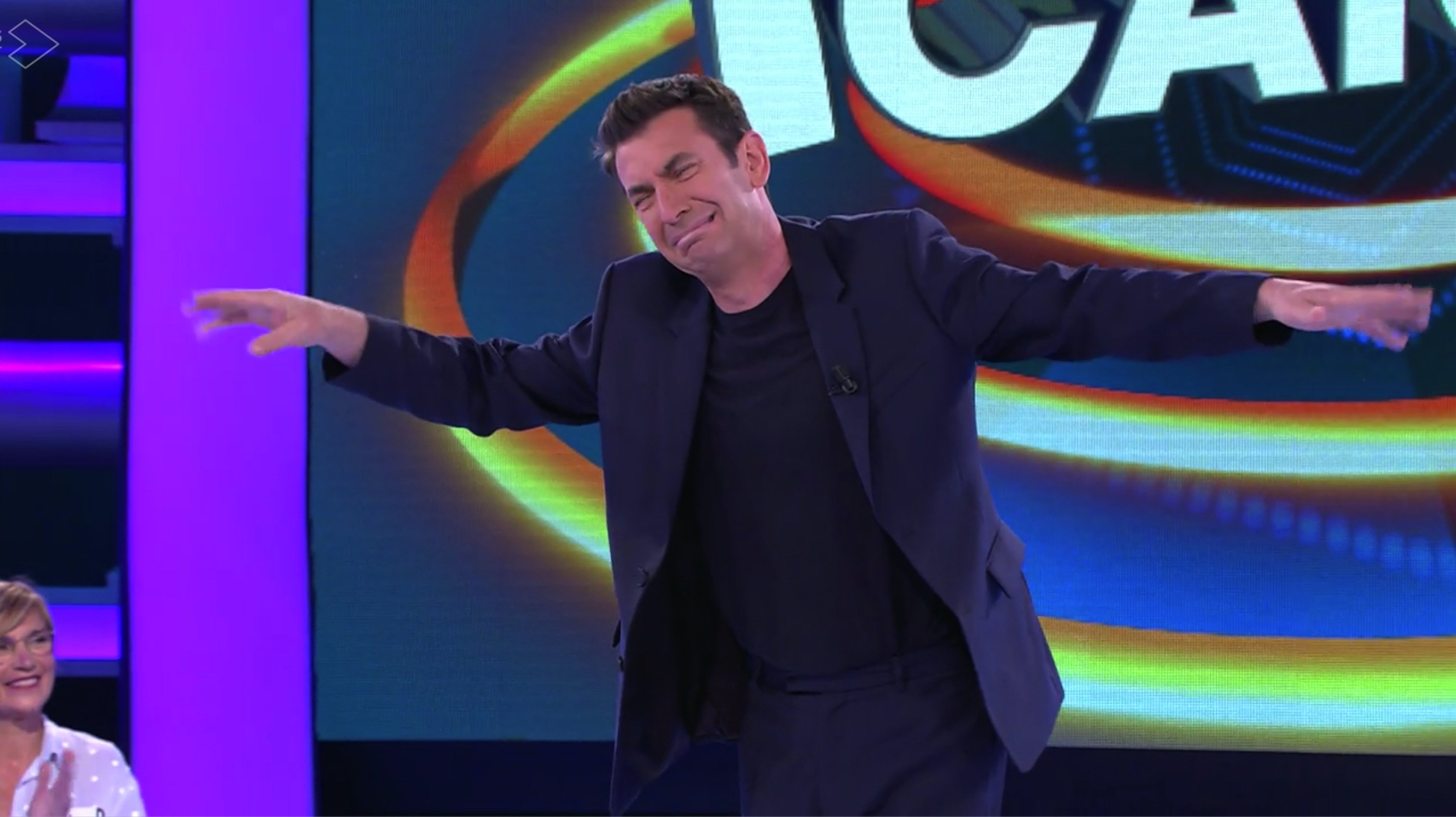 Arturo Valls fora del 'Ahora Caigo': rellevat per un altre presentador valencià