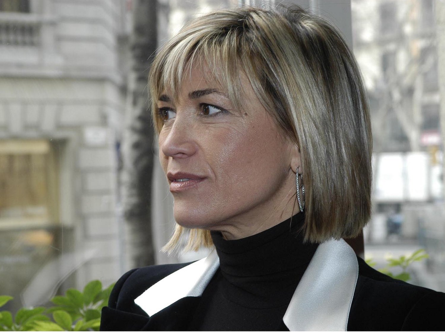 Un presentador del TN de TV3 va ser becari de Júlia Otero amb 24 anys "T'estimo"