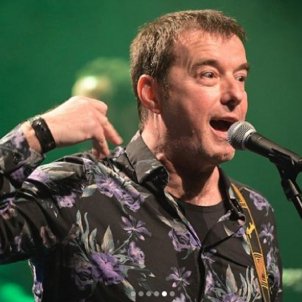Cantantes y televisivos irados por lo que pretenden con el catalán en las islas