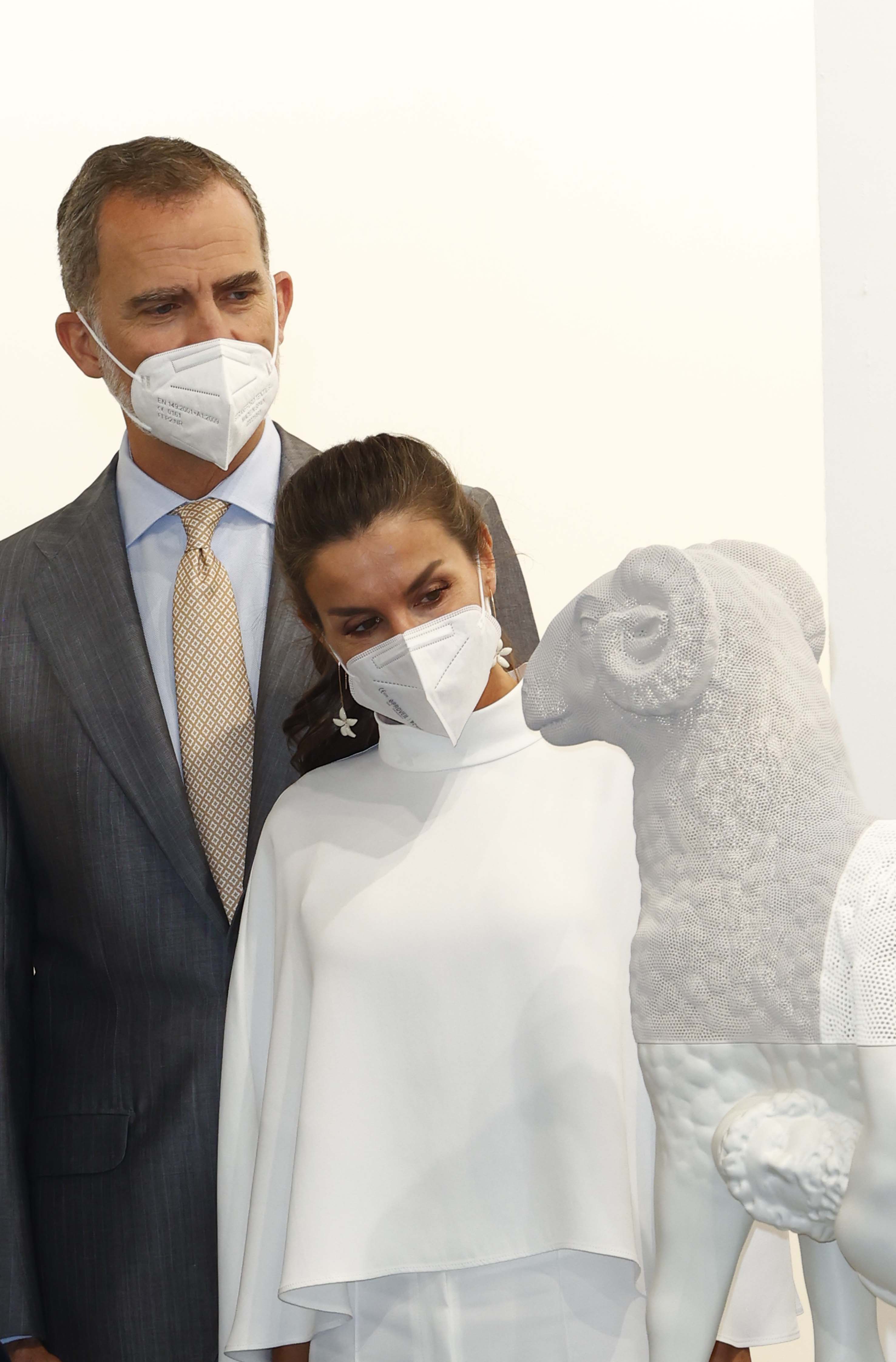 Destrozan a los Borbones al saber qué hacen con unos animales que hay en el Palacio Real