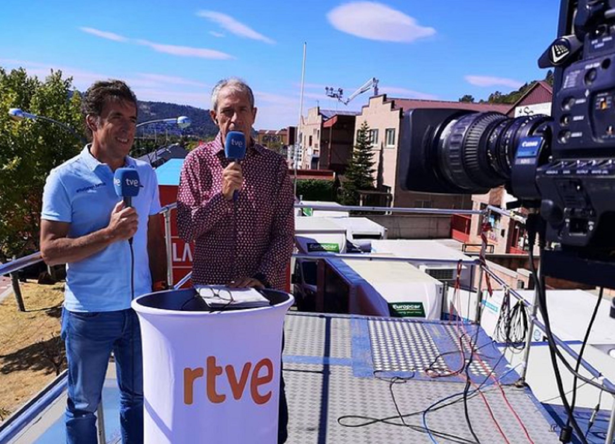 Ridículo de TVE en el Tour: Carlos de Andrés diciendo obscenidades en directo