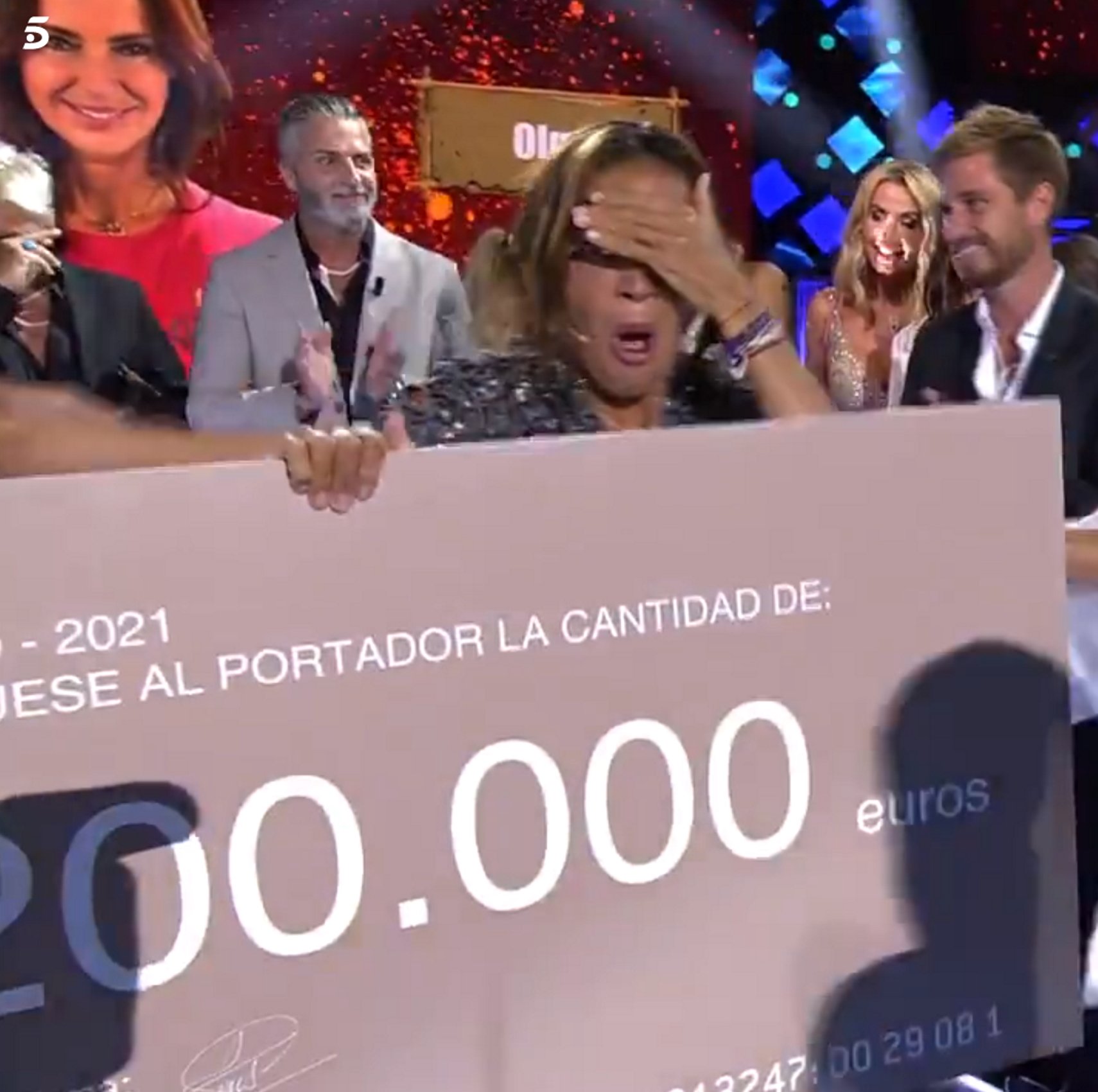 Olga Moreno, Antonio David y Rocío Flores, primera foto celebrando la victoria