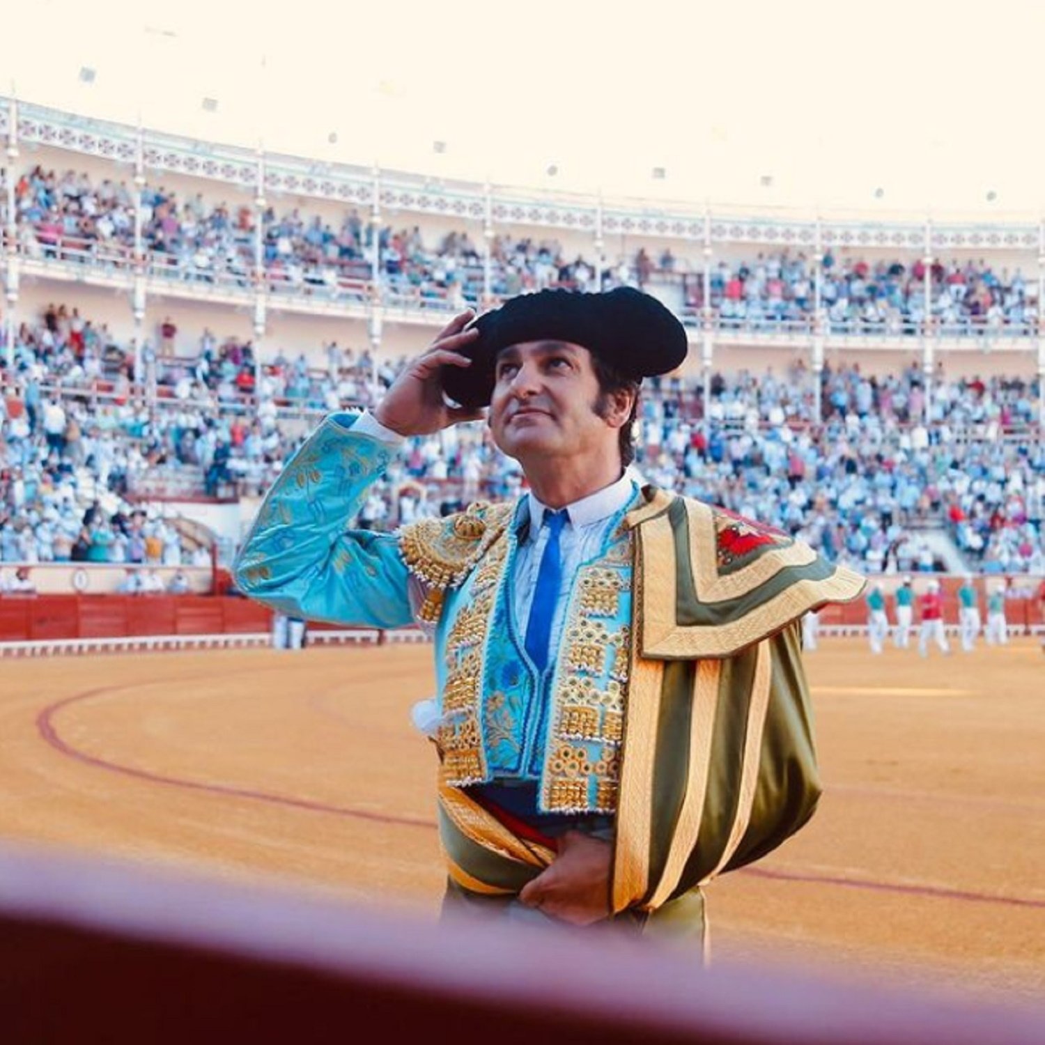 Asquerosa 'ocurrencia' en una corrida en Gijón; el actor Josep Julien estalla