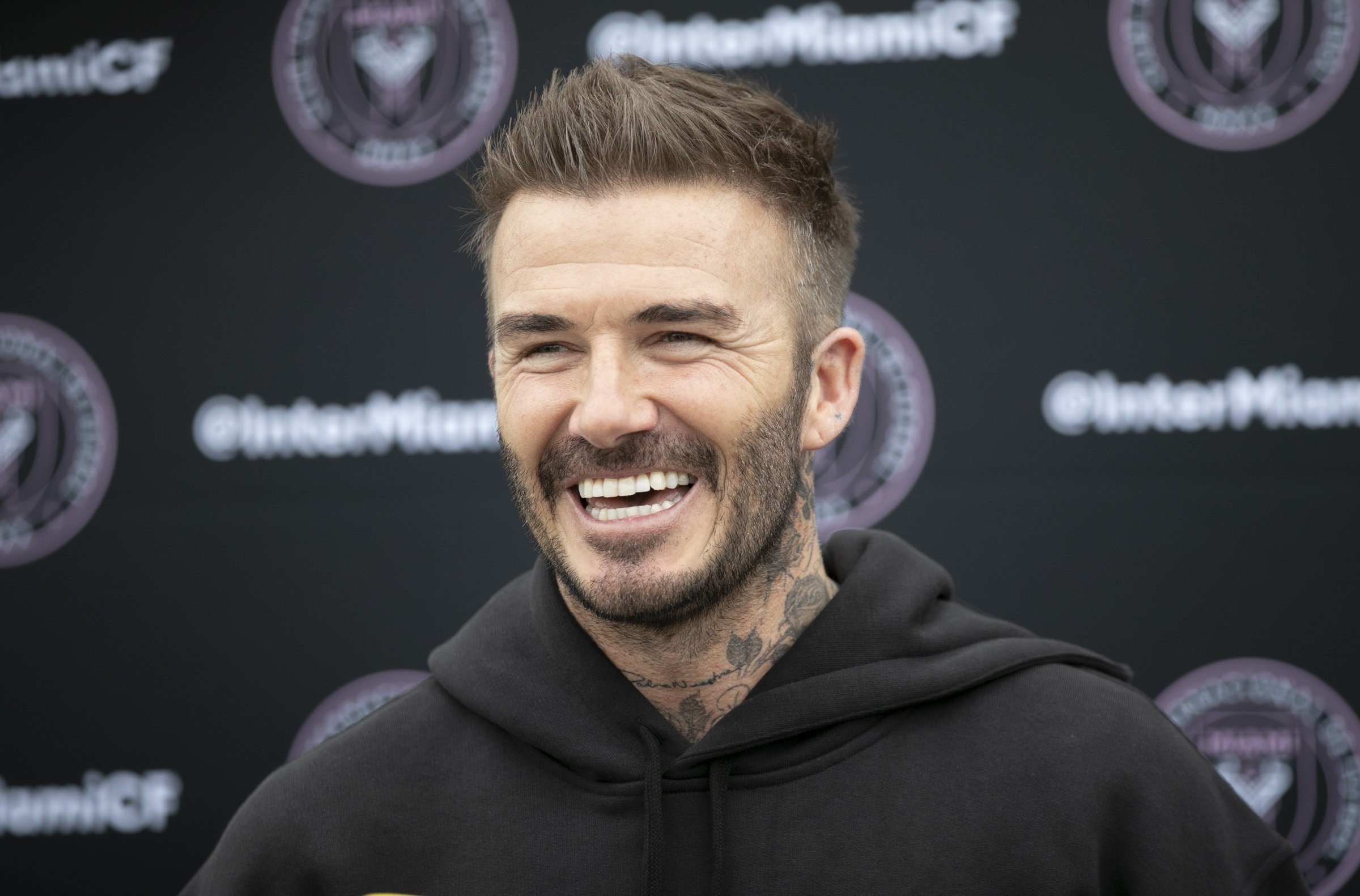 David Beckham copia un caprici de 5,8 milions d'euros al seu amic Elton John