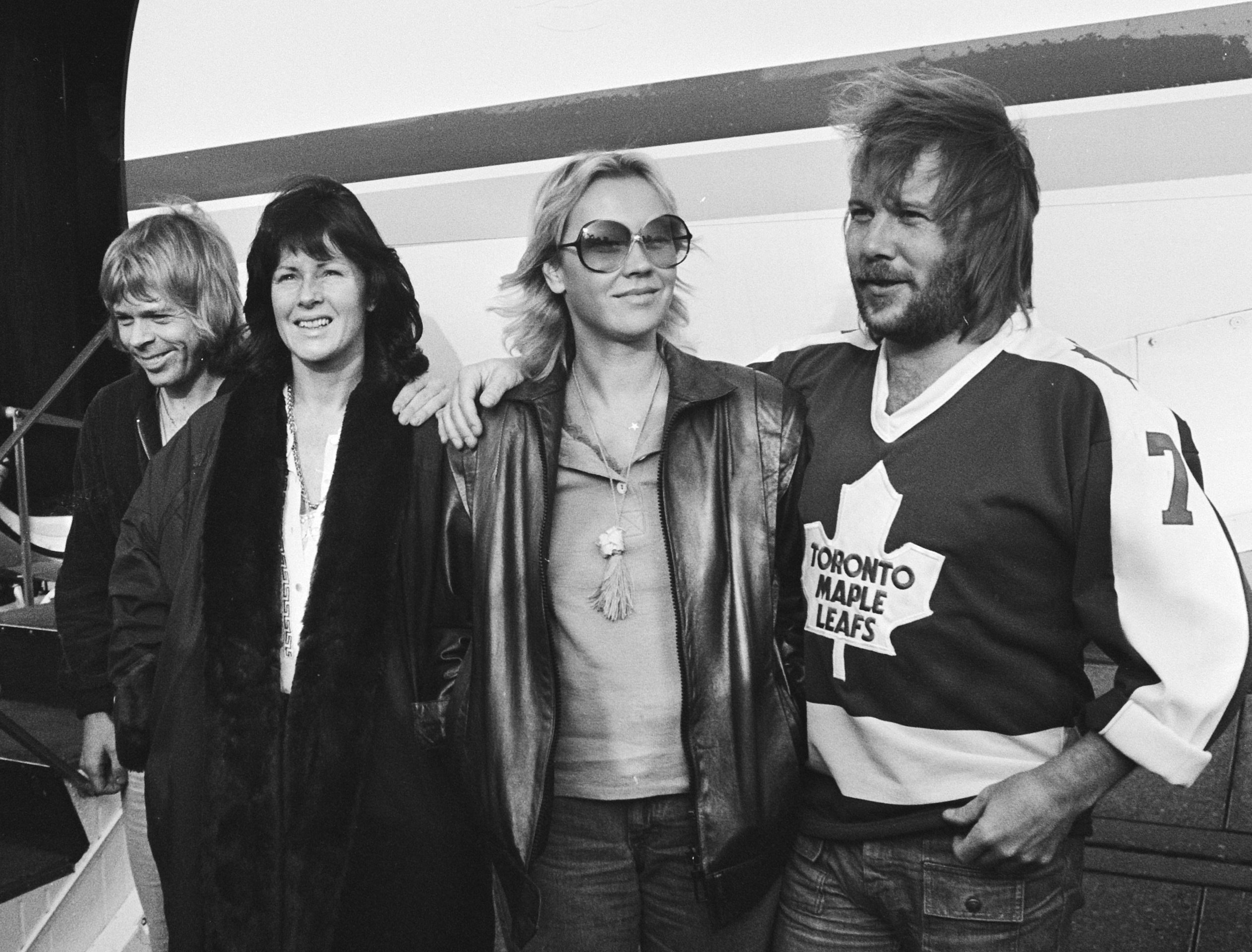 Abba vuelve a los escenarios y están prácticamente irreconocibles