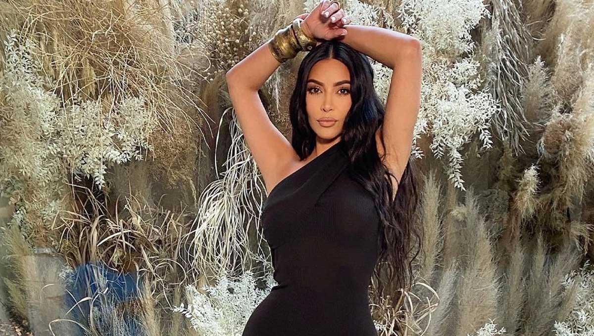 Kim Kardashian no usa el mismo pijama para el invierno que la mayoría de mujeres