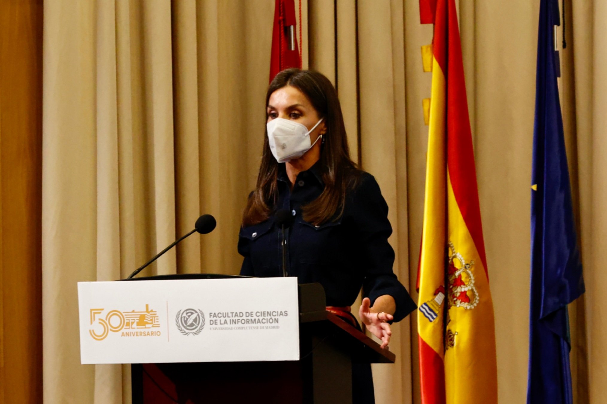 "Harto, casi gritando...": Letícia, homenatjada, confessa una topada amb un docent