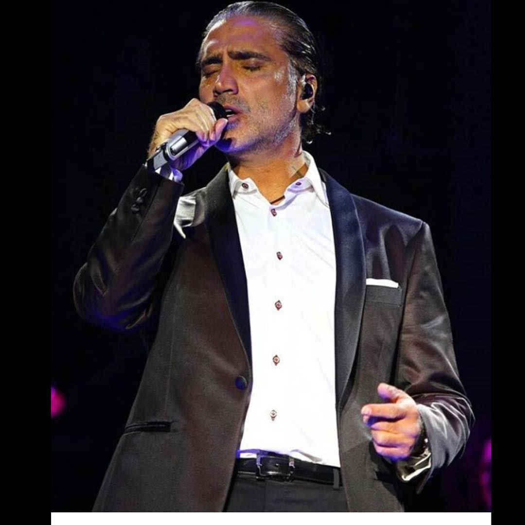 Alejandro Fernández fa un concert begut