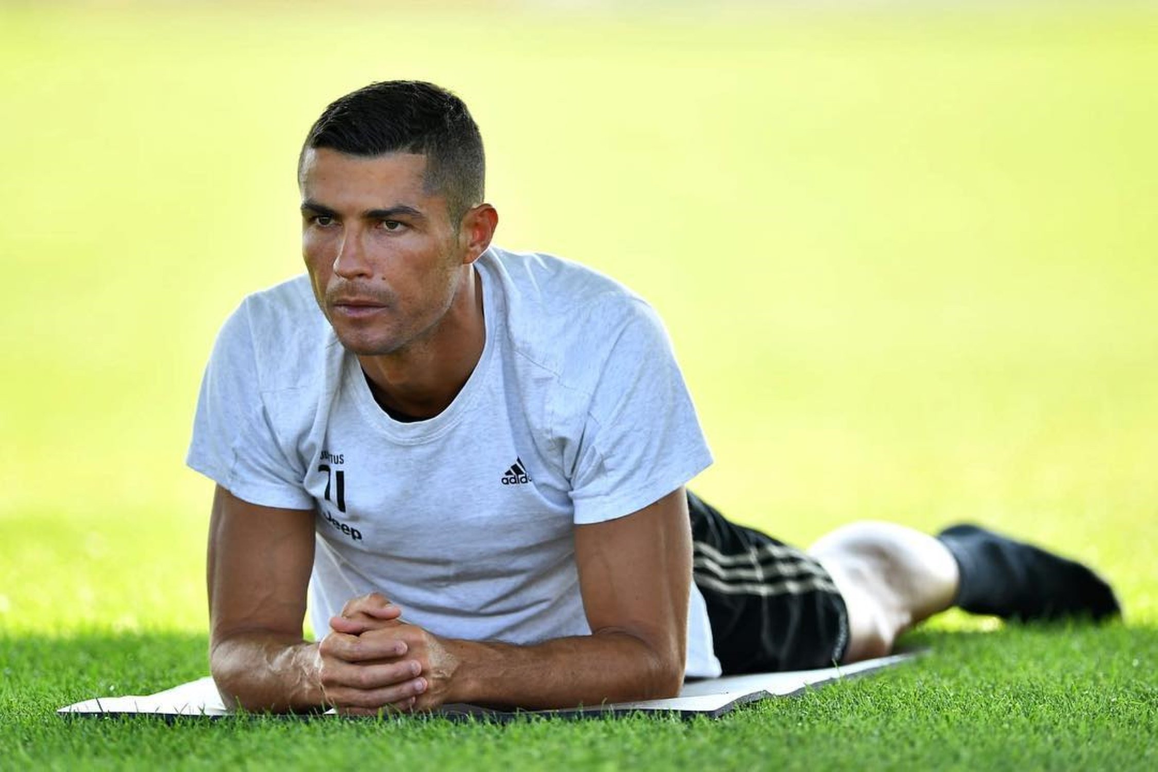 Cristiano Ronaldo, desolat per una tràgica i prematura mort