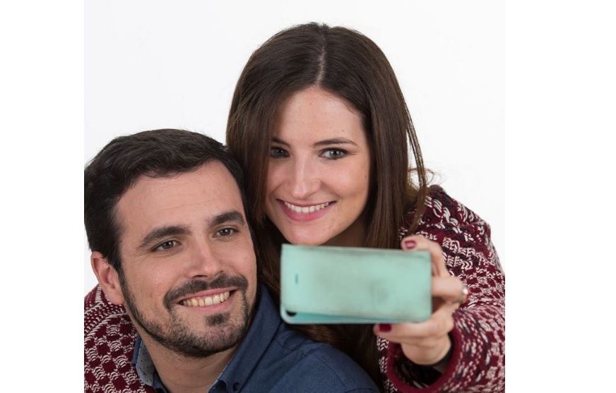 Alberto Garzón anuncia que se casa en Instagram