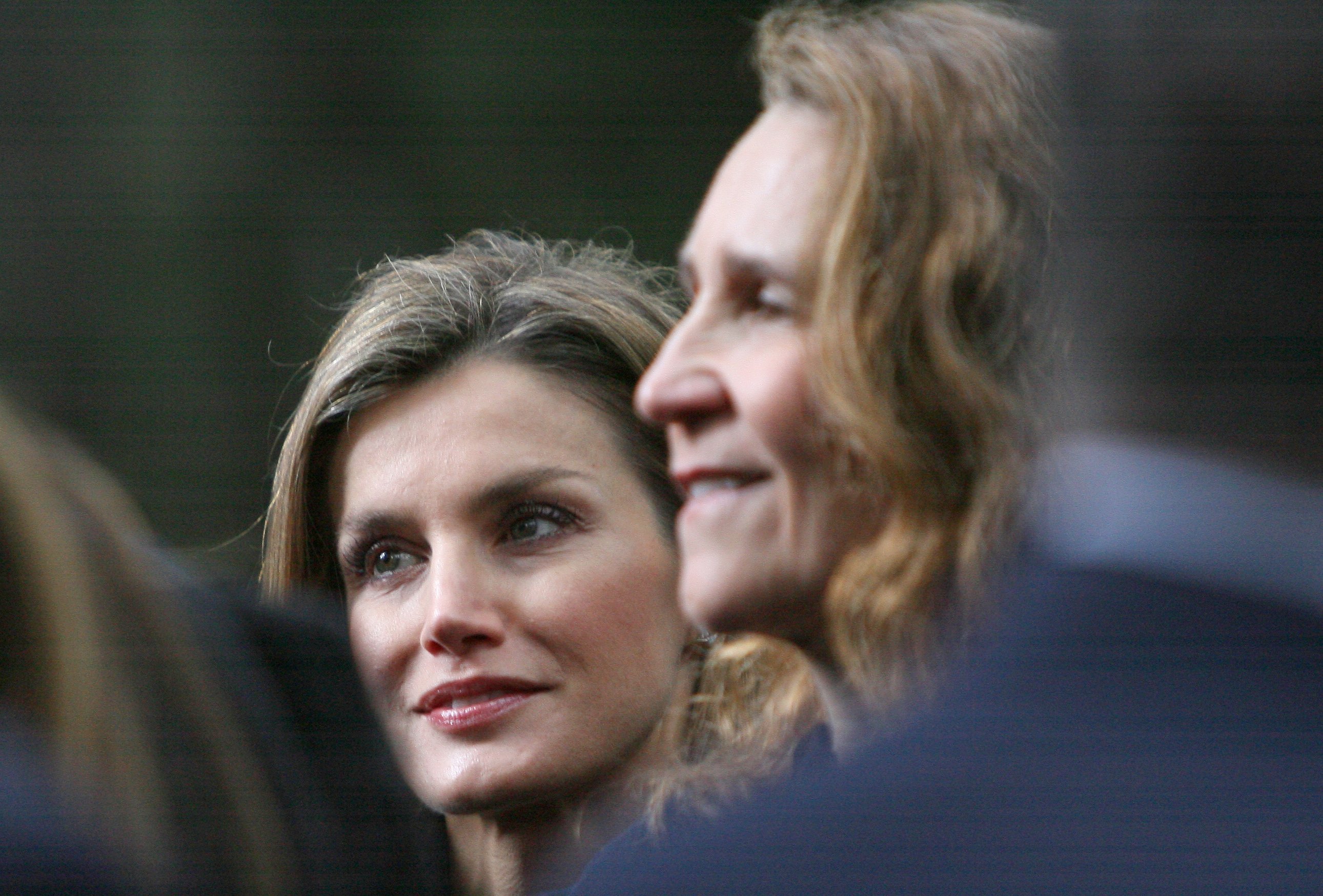 La boda royal más esperada: Letizia, airada por lo que ve, y Elena, detalle grotesco