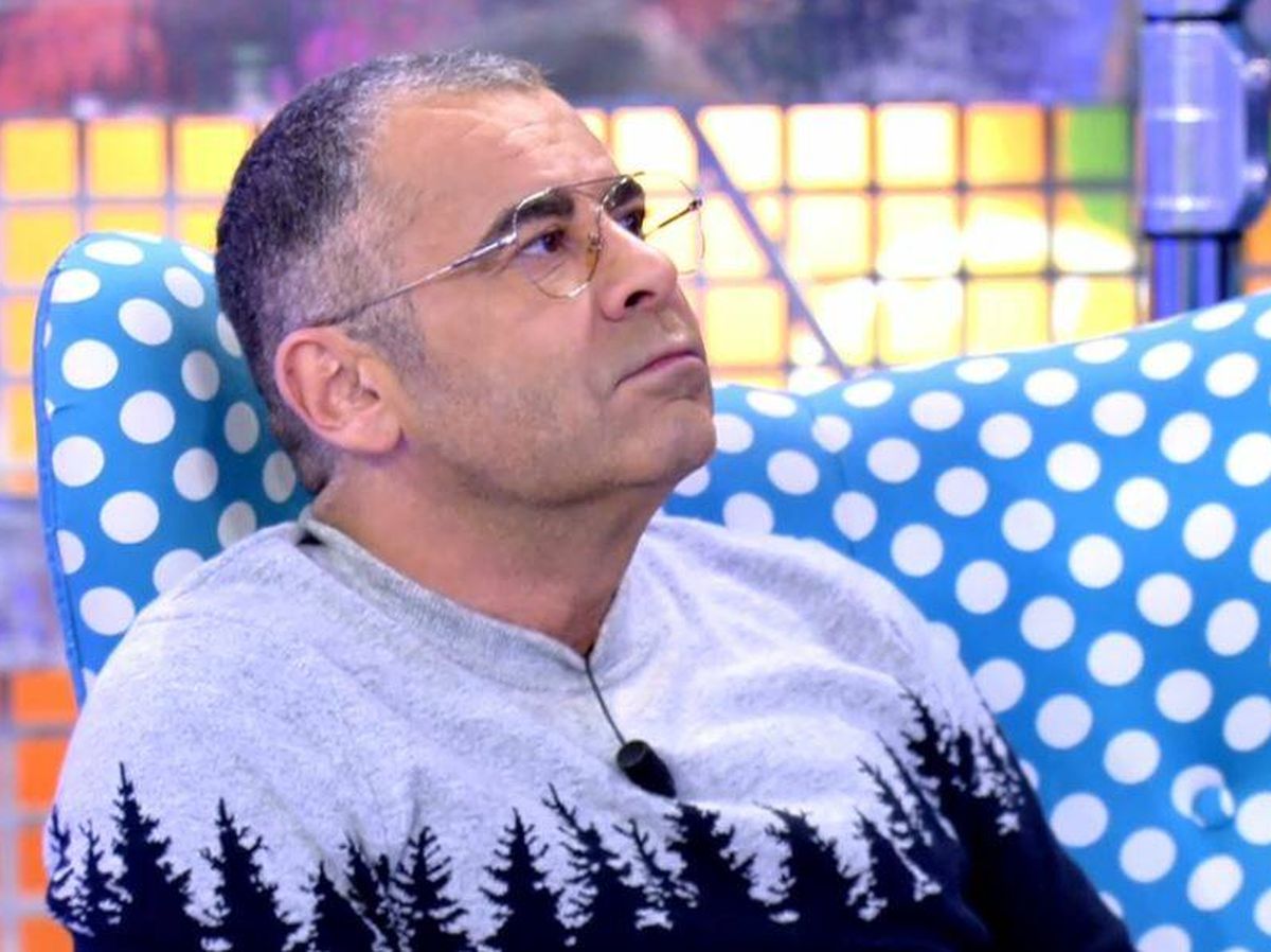 Jorge Javier Vázquez tiene prohibido hablar en Sálvame del político de España que frecuenta locales de mujeres