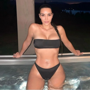 Célula somatica Lobo con piel de cordero Rebobinar Hay una foto de Kim Kardashian duchándose que está batiendo todos los récords Célula somatica Lobo con piel de cordero Rebobinar Hay una foto de Kim Kardashian duchándose que está batiendo todos los récords