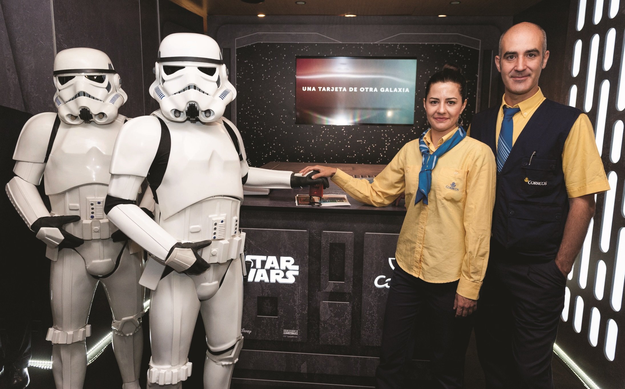 Correos presenta un sello en honor a 'Star Wars'