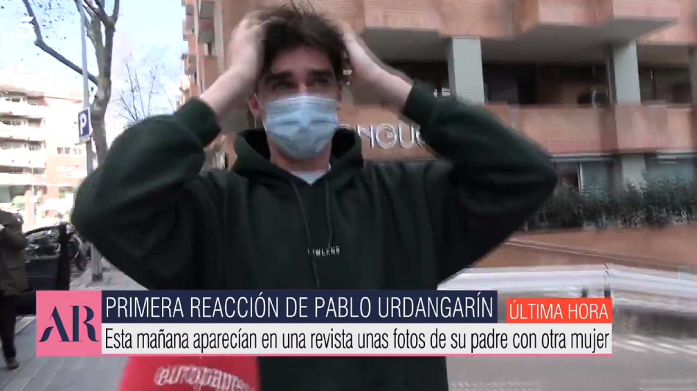 Primera reacció de Pablo Urdangarin en veure el pare amb una altra dona: a T5 al·lucinen