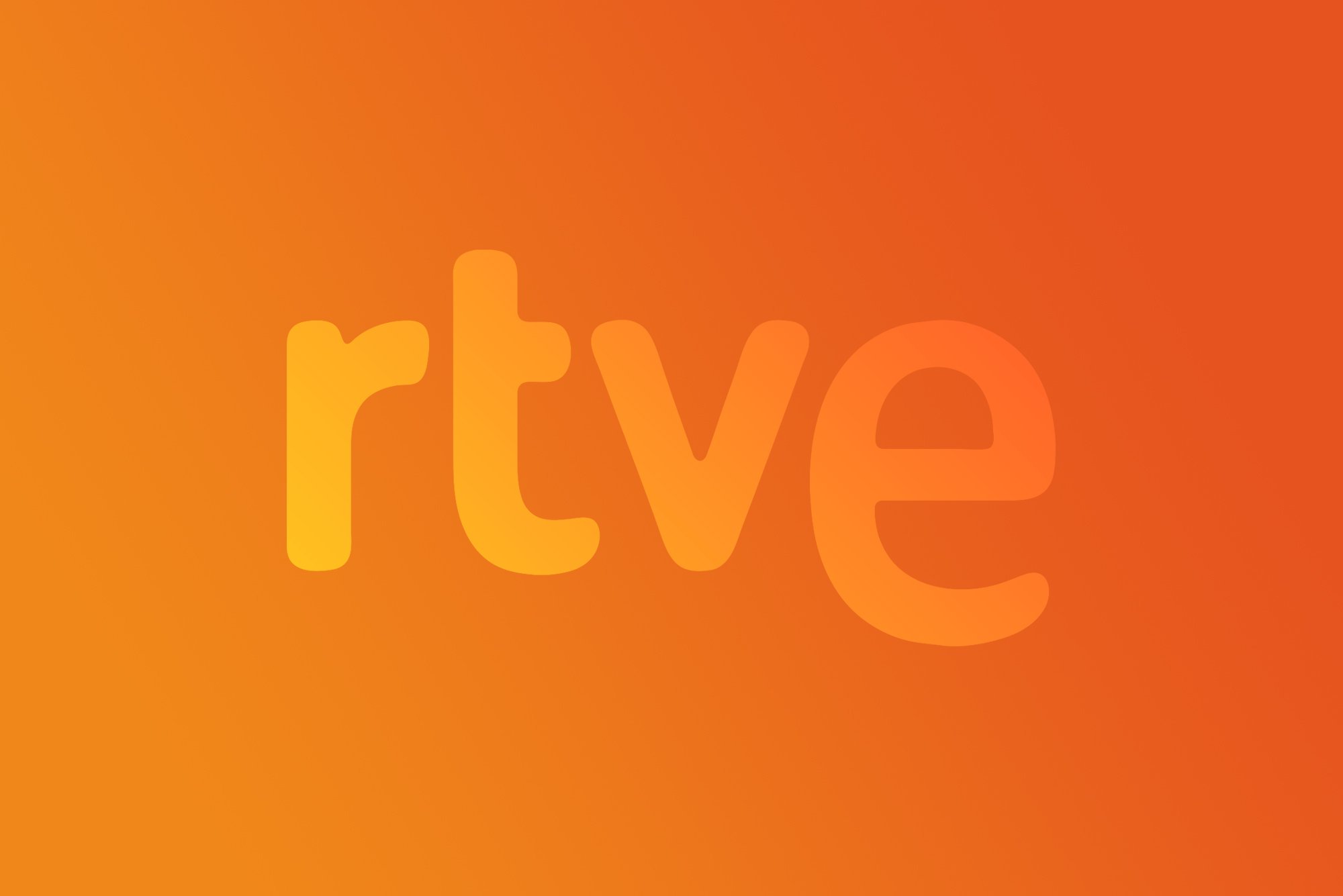 De estrella en TVE a desfigurarse la cara en un accidente y volver a nacer, ahora posa en bikini en México