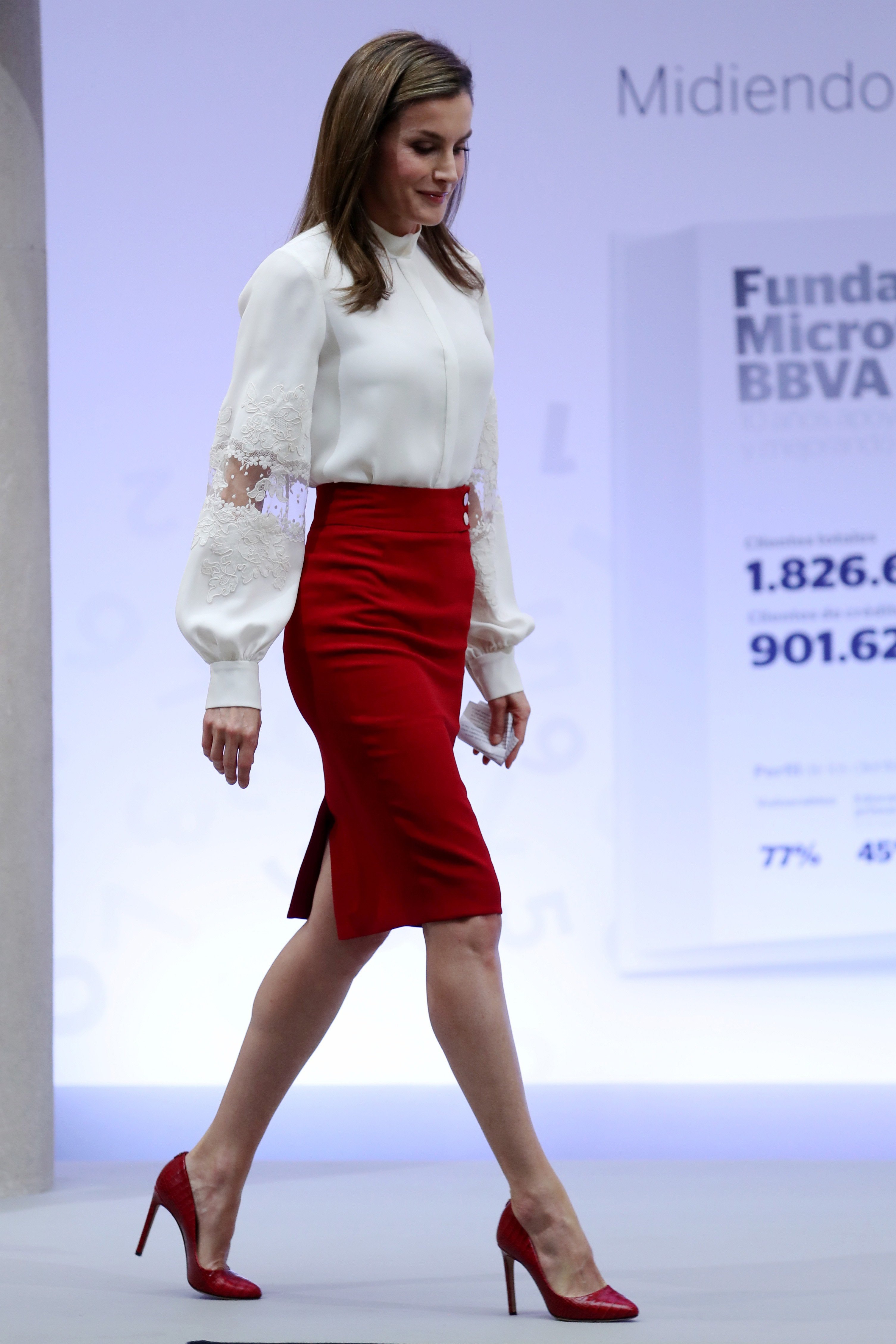 La camisa más polémica de Letizia, eliminada de la web de Carolina Herrera