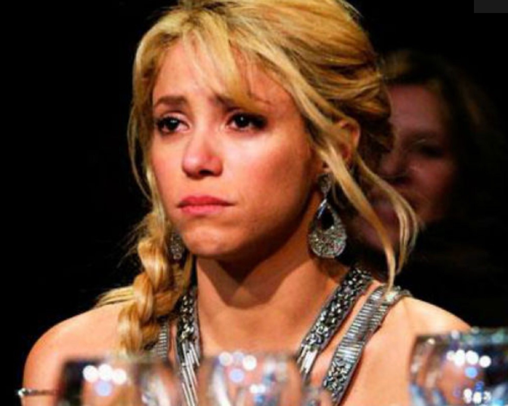 Shakira, a punto de llorar, recibe "el mejor regalo que me han hecho" (y no es de Piqué)